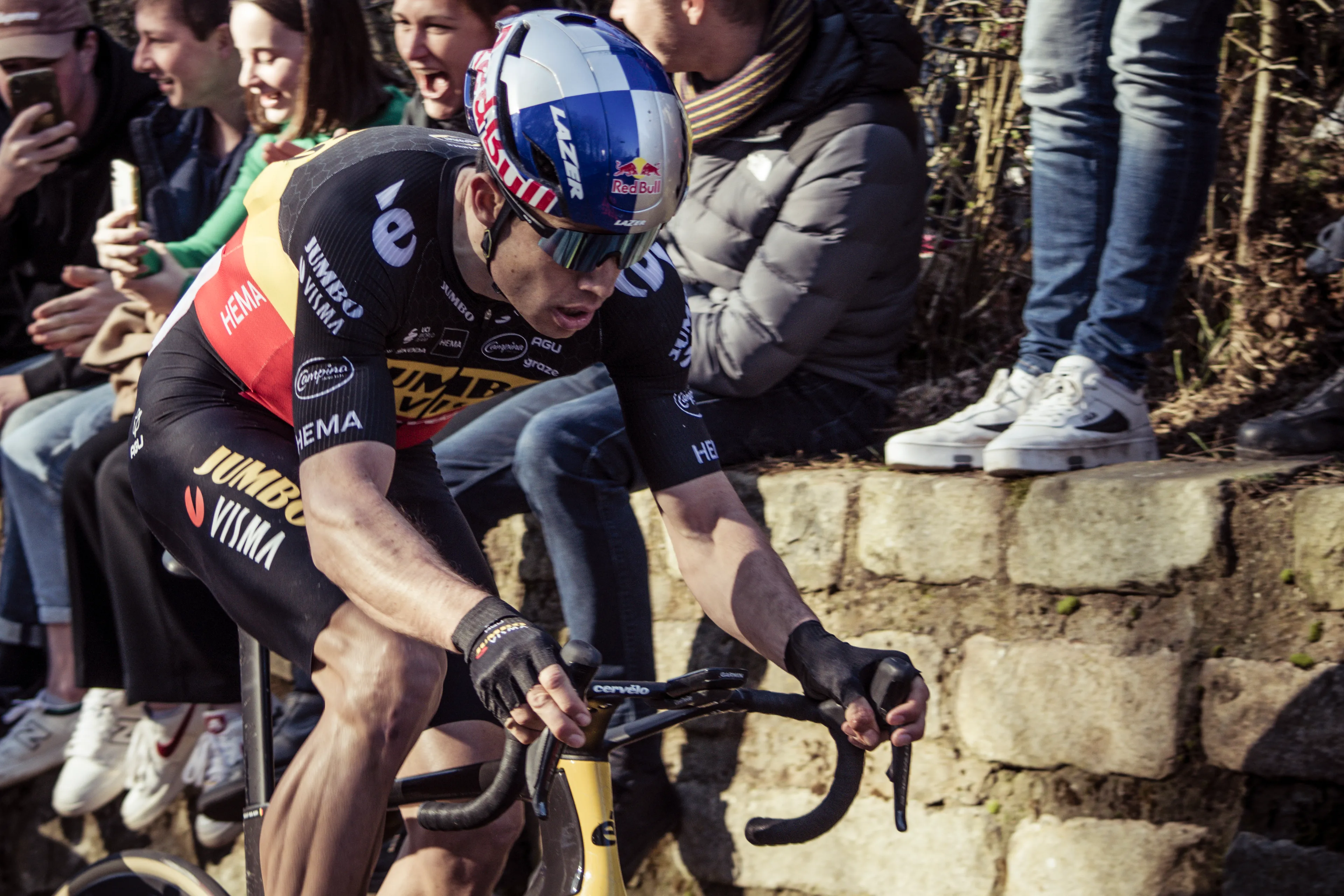 Bet365 zet Van Aert met stip op 1 voor E3 Saxo Bank Classic, gevolgd door Denen en Fransen