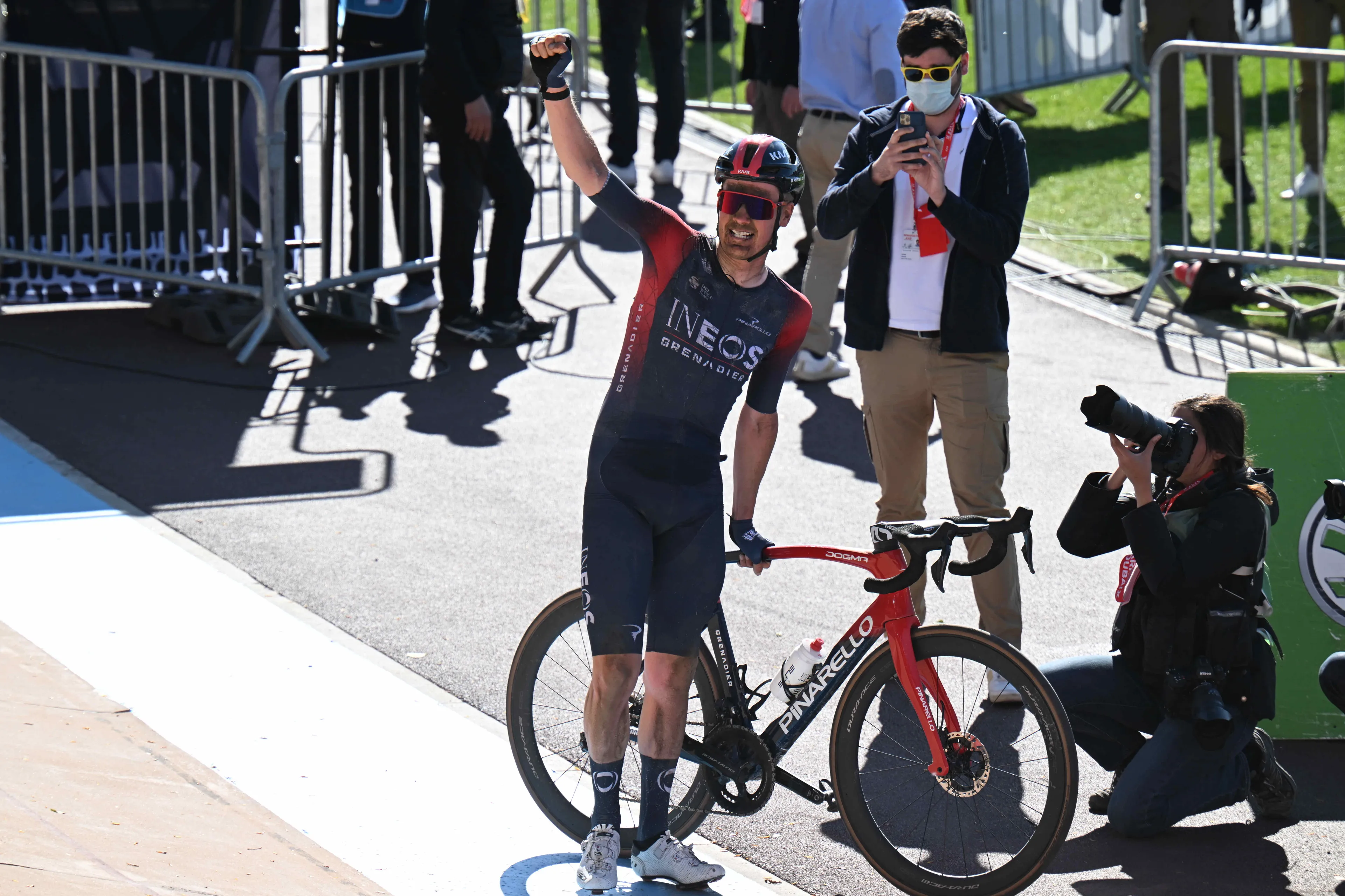 Van Baarle over beslissend moment in Roubaix: 'Neem gewoon een f*cking cafeïne gelletje'