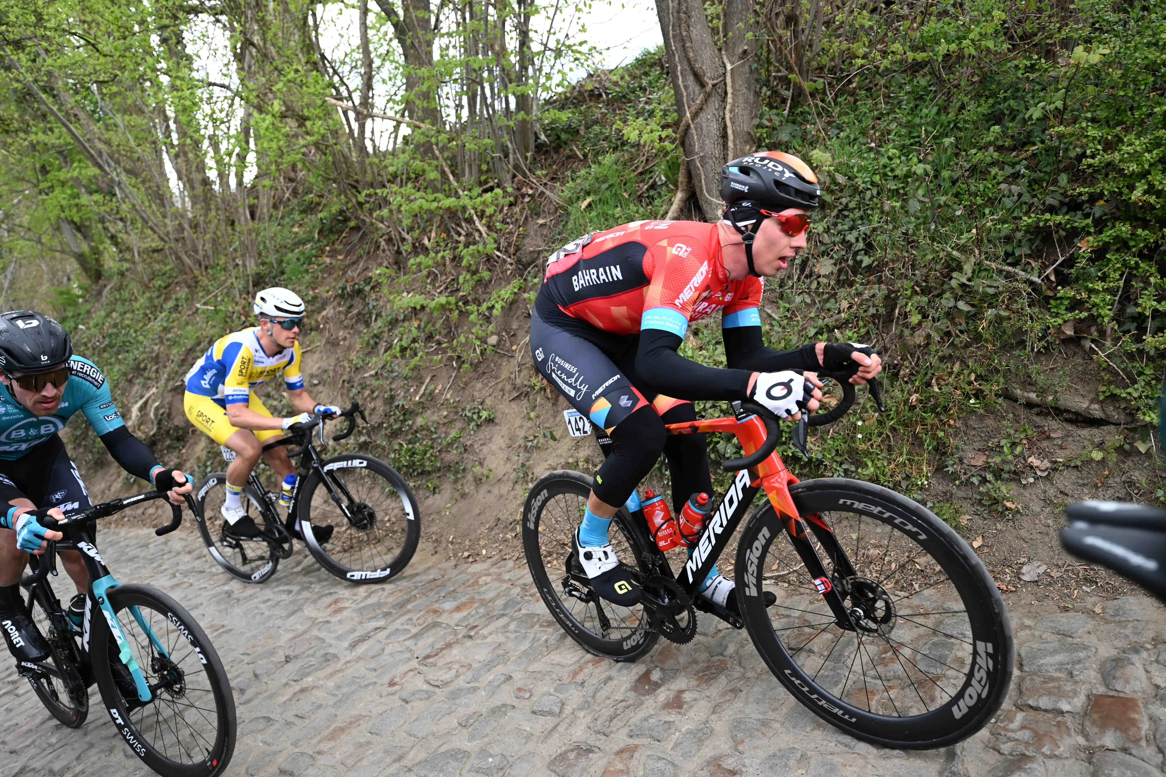 Overzicht wielertransfers 2024: Intermarché pronkt met Italiaans klimtalent, Movistar en BORA actief