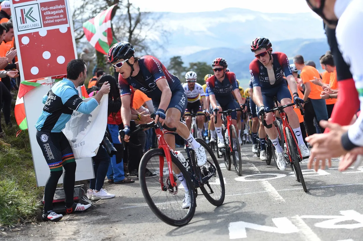 Geraint Thomas dacht even aan stoppen, maar liefde voor de fiets won: 'Paar slechte maanden'