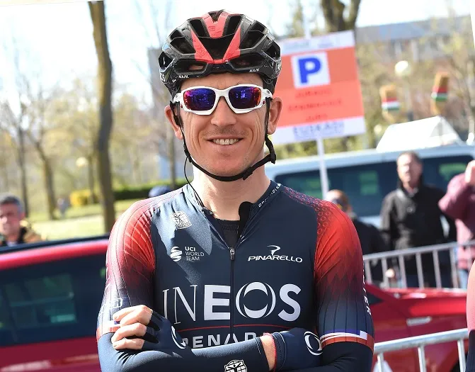 Ondertussen in het peloton | Thomas traint mee met Nice en grapt: 'Schoot ze er vanuit alle hoeken in'