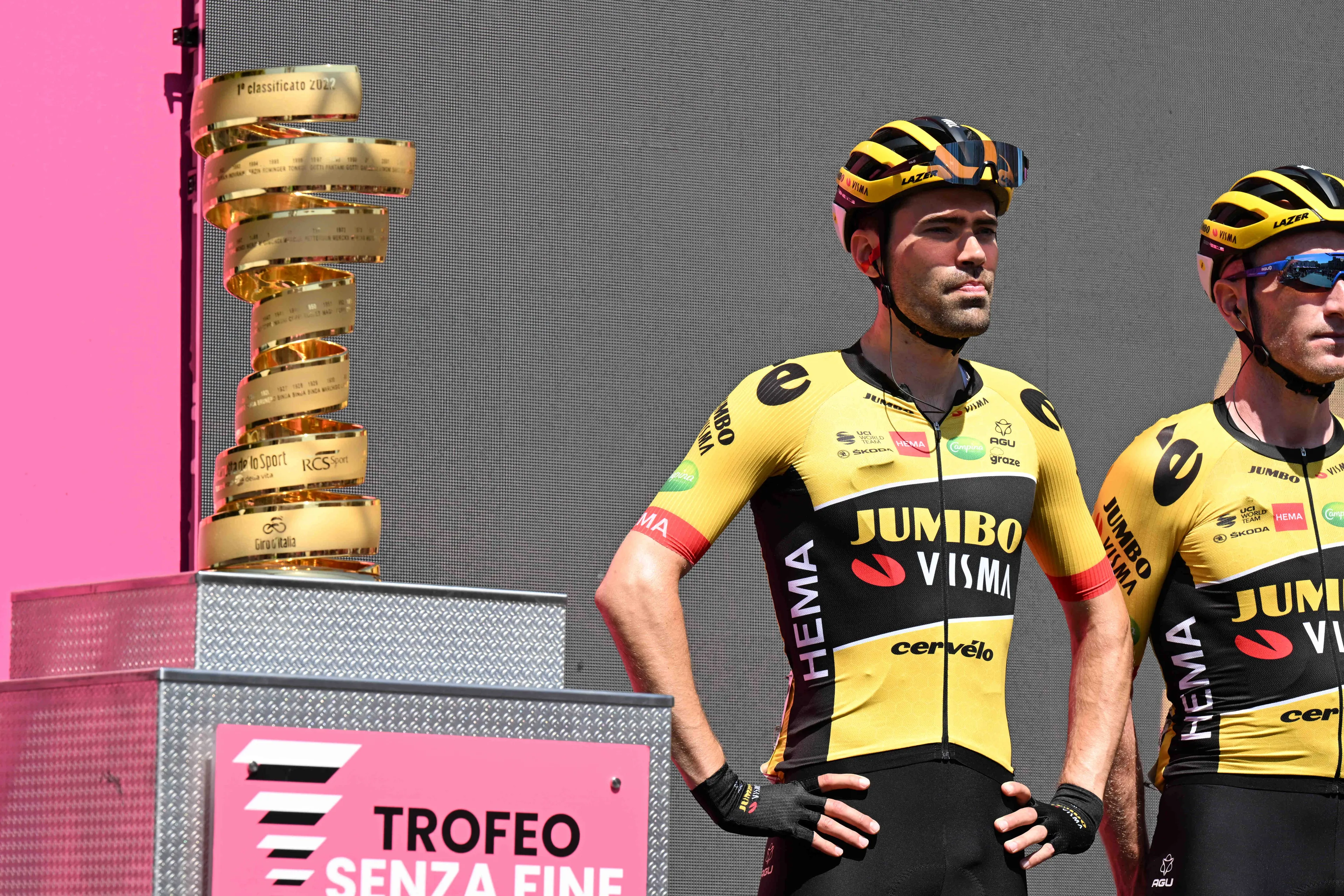 Deelnemers Giro d'Italia 2022 | Niemand buiten tijdslimiet in etappe 14, wel vier uitvallers