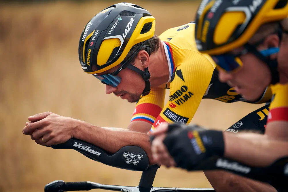 Roglic verliest voor eerste (!) keer tijdrit op Spaanse bodem: 'Remco is van een ander niveau'