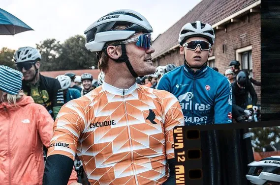 Interview | Gravelspecialist Piotr Havik: ‘Van der Poel had van mij ook een jaartje later mee mogen doen’