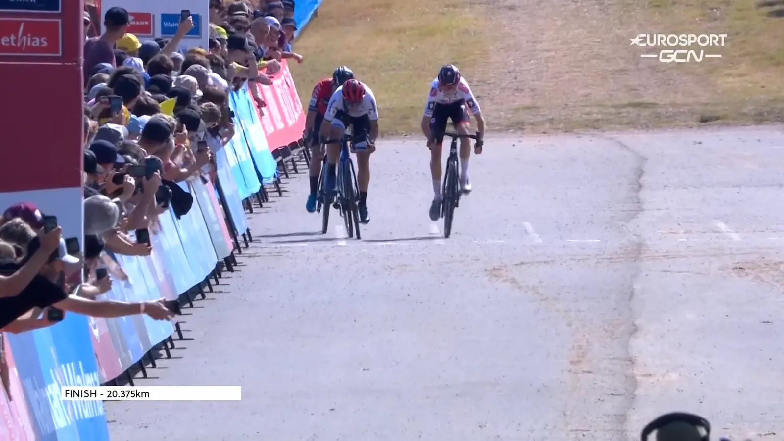 Nieuwe titanenstrijd tussen Van Empel en Brand in wereldbeker: opnieuw zege voor jongeling