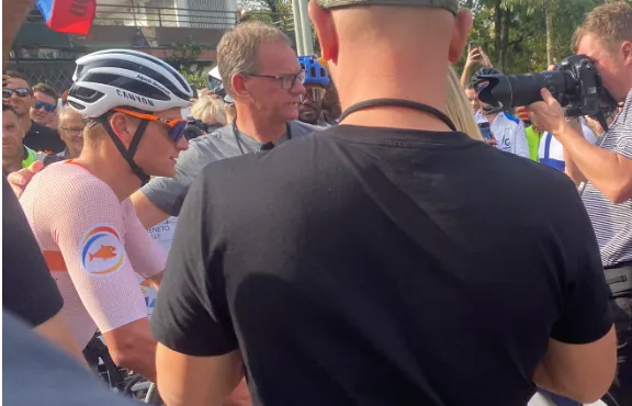 Interview | Van der Poel blij met WK gravel als doel: 'Anders was ik lang niet op de fiets gekropen'