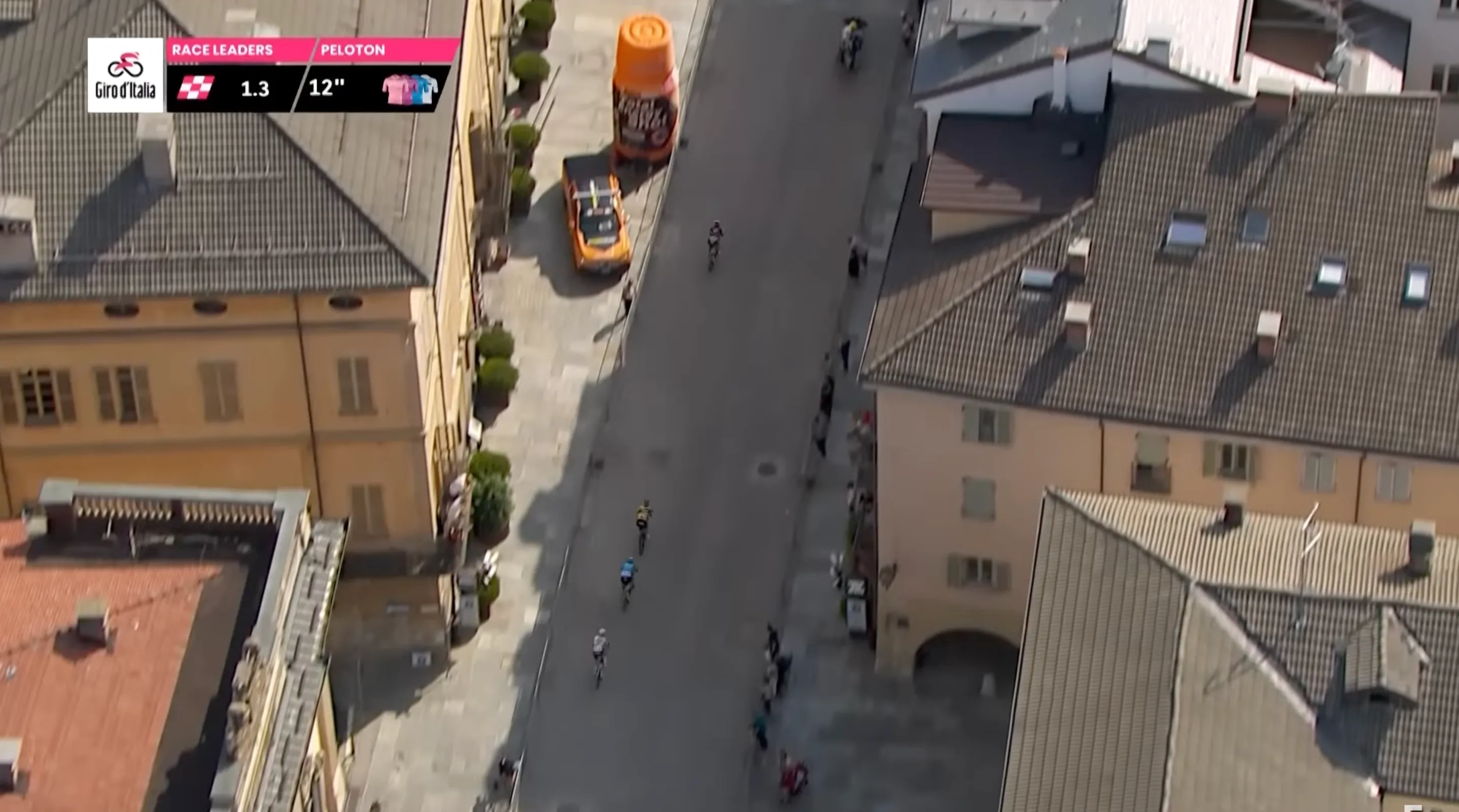 Van den Berg komt nog eens terug op actie van Eenkhoorn in de Giro: 'Was wel even boos, ja'