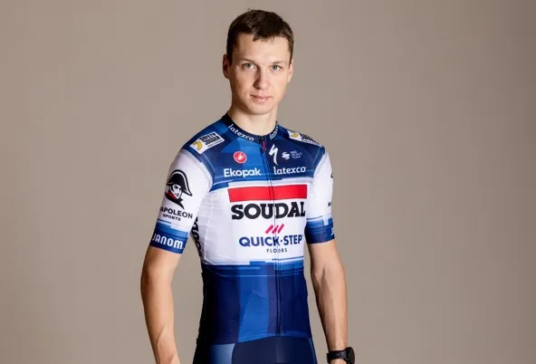 Vansevenant klopt Jorgenson op Green Mountain, maar komt seconde te kort voor eindwinst Ronde van Oman