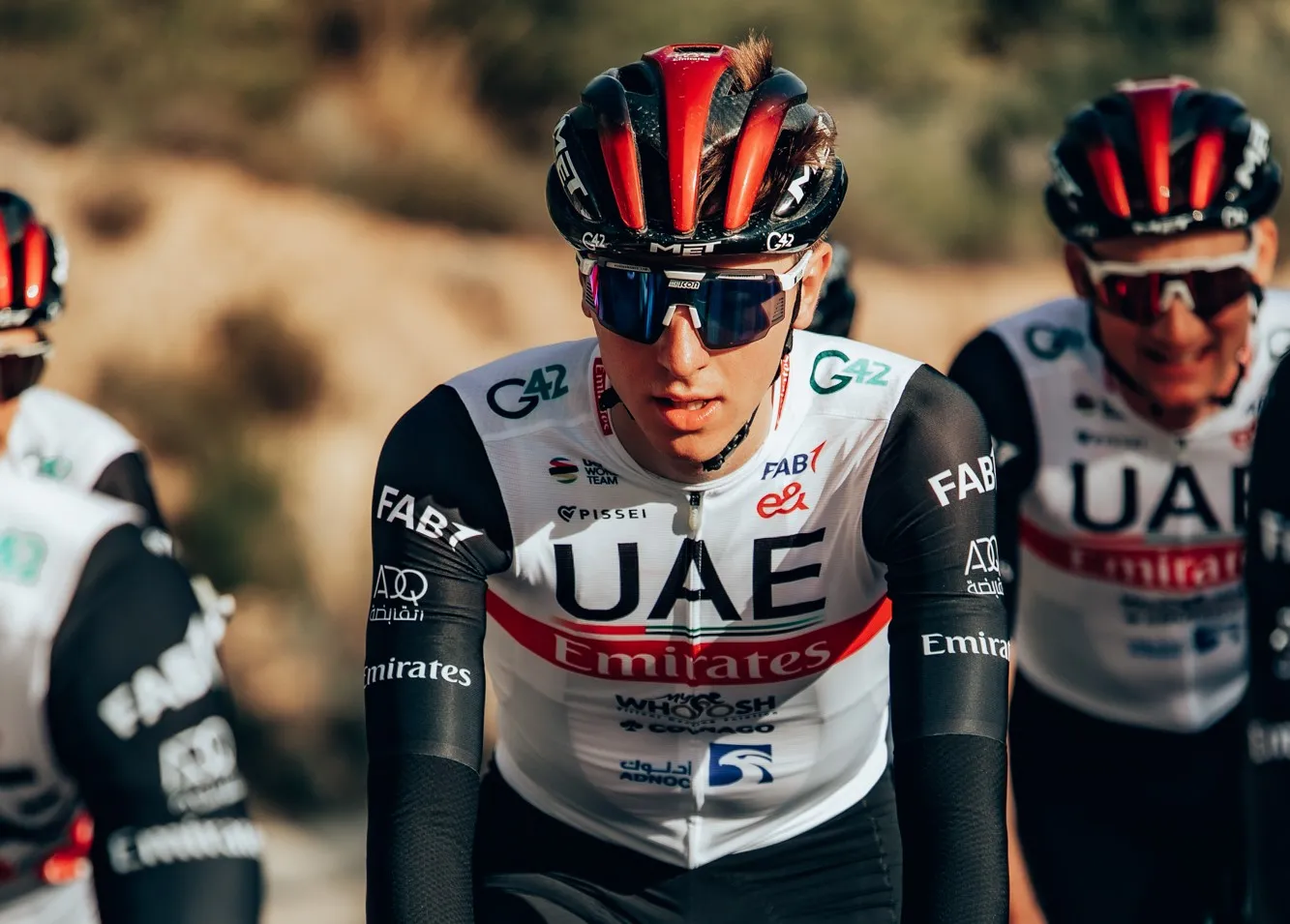 'Pogacar blijft verrassen en kiest na overslaan UAE Tour voor battle met Vingegaard in Parijs-Nice'
