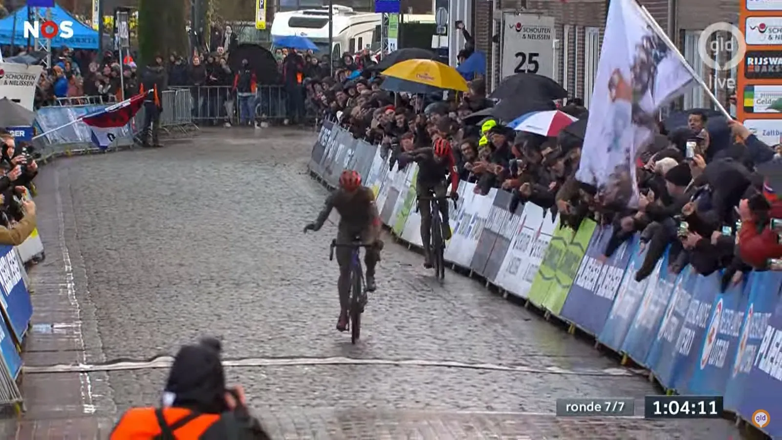 Van der Haar verslaat Nieuwenhuis na titanenstrijd in Zaltbommel en is Nederlands kampioen