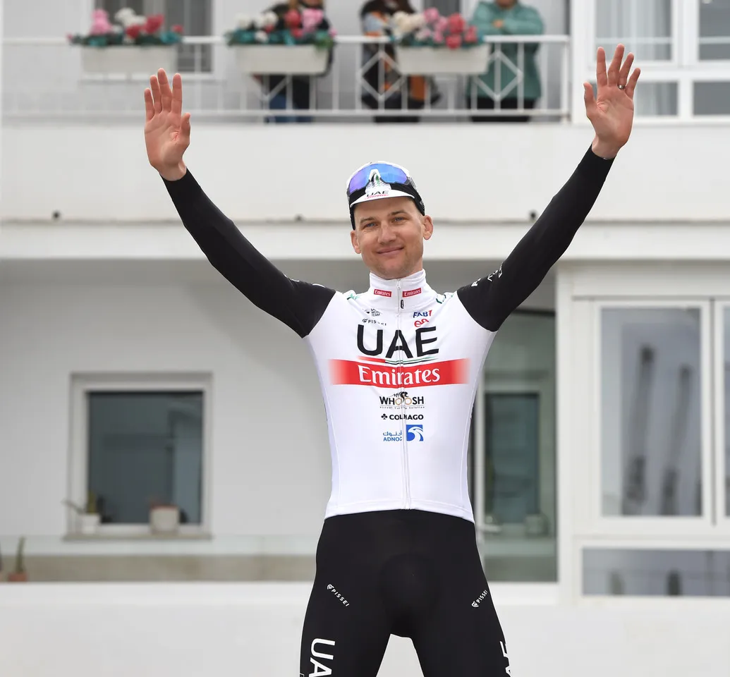 Mohoric triomfeert in slotrit Renewi Tour, Wellens voor de derde keer eindwinnaar