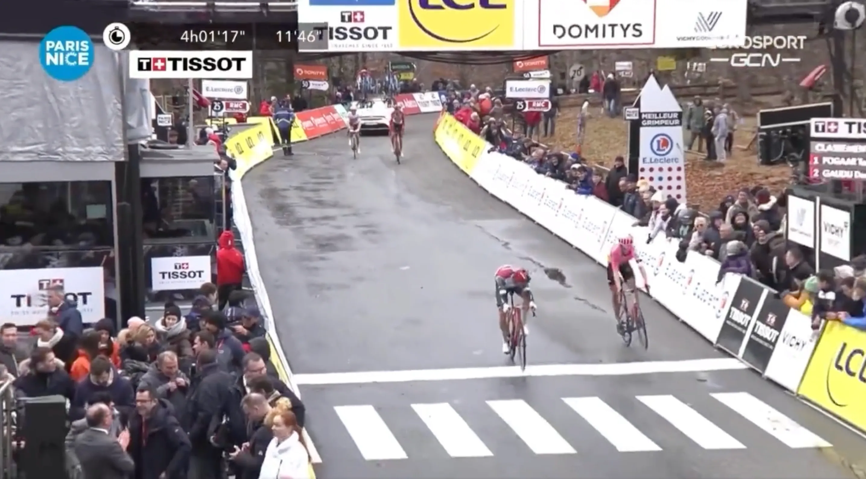 🎥Haha! Gele trui Cort en groene trui Pedersen dollen met sprint om 68ste plaats