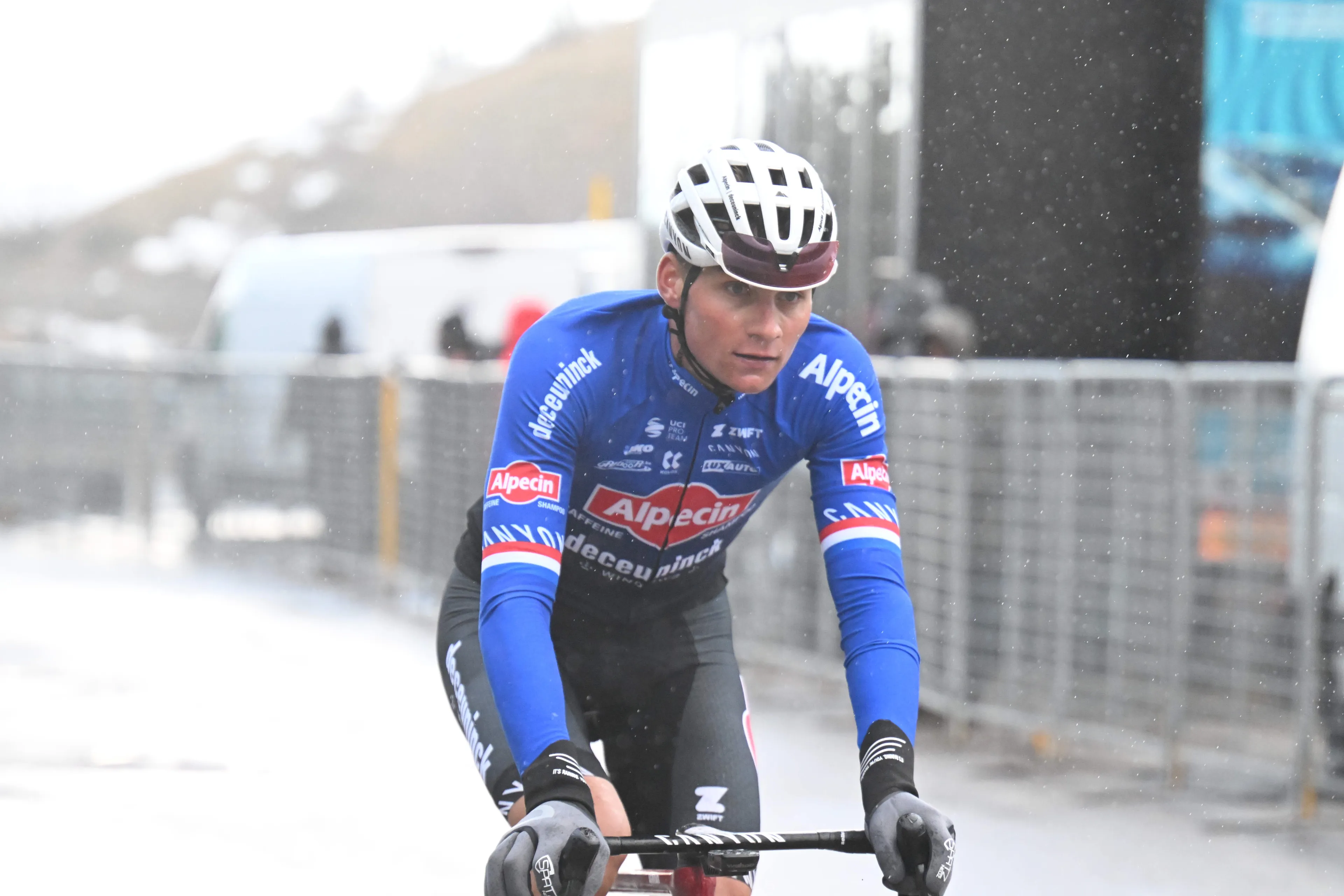 Het grote voorspel kan beginnen: Van der Poel verkent De Ronde niet (officieel), Van Aert en Pogacar wel