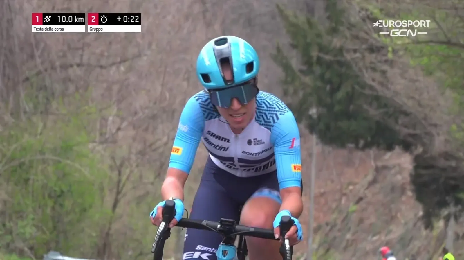 Van Anrooij sloopt de concurrentie met machtige solo in Trofeo Alfredo Binda