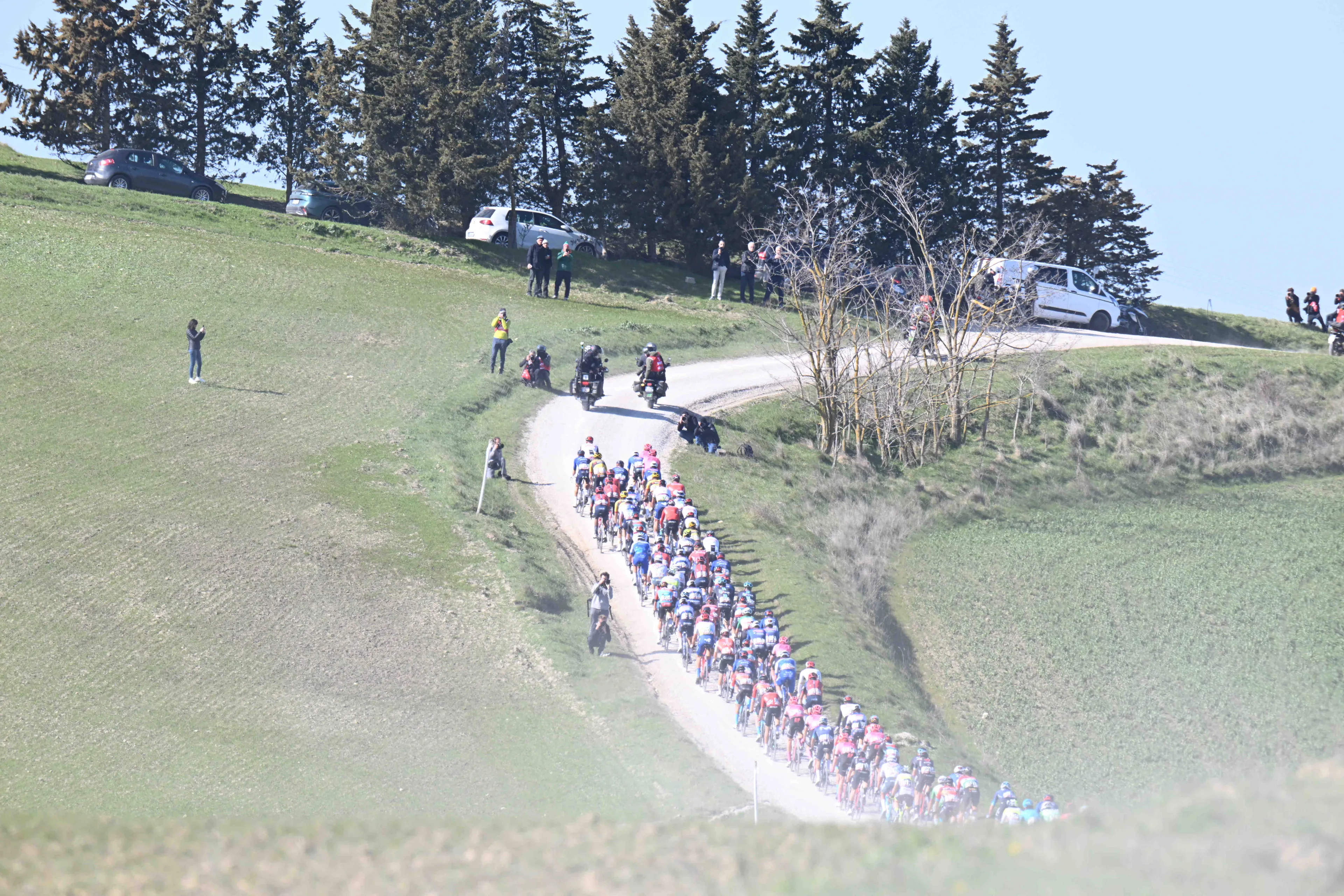 Alsof het nog niet zwaar genoeg was: Strade Bianche in 2024 van 184 naar 215 kilometer, ook veel extra grindstroken