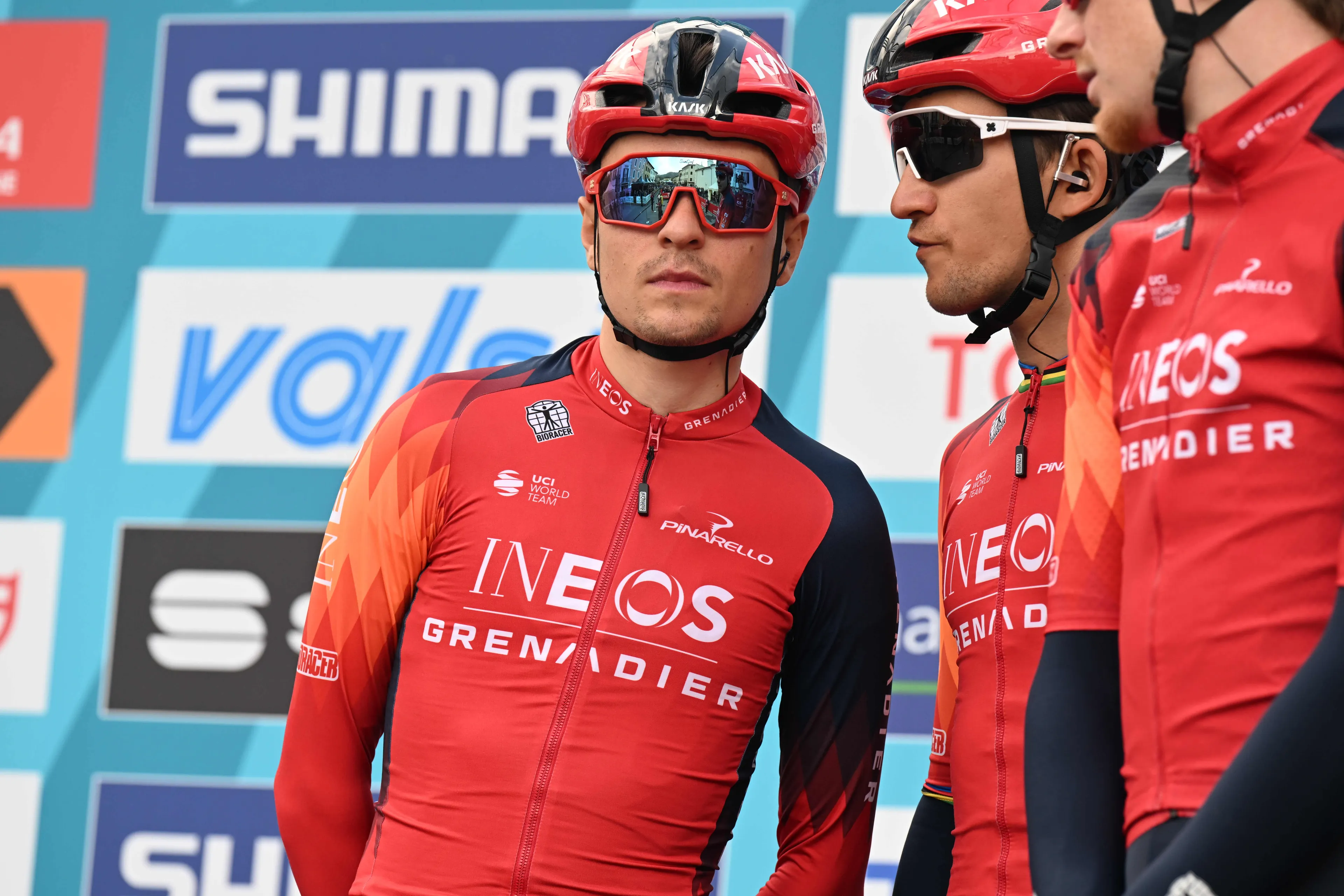 Teleurgestelde Pidcock reageert na hersenschudding, mist hij straks ook de Ronde van Vlaanderen?