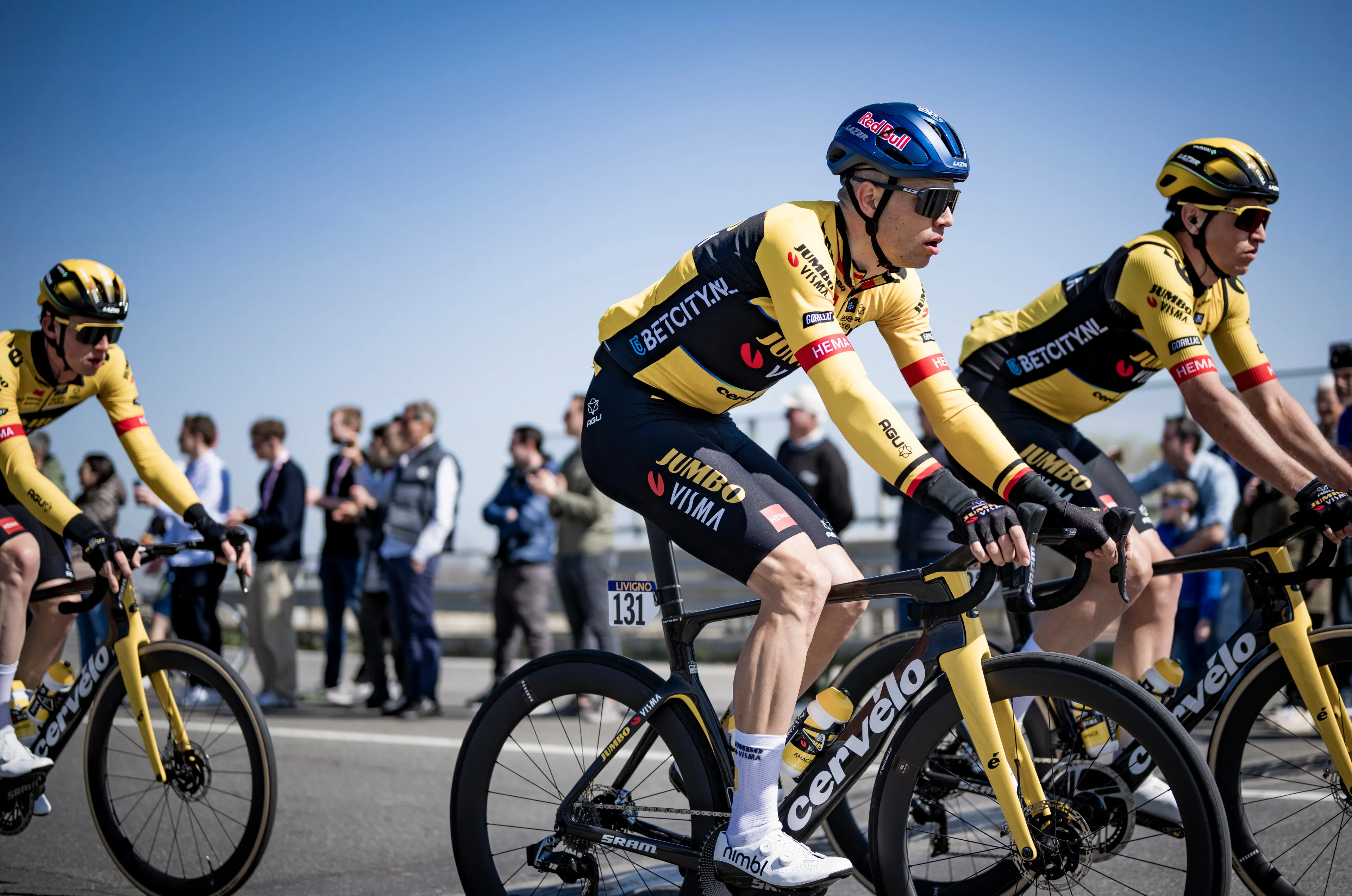 Van Aert beseft na Tour of Britain-verlies: 'Goede reminder dat winnen nooit makkelijk is'