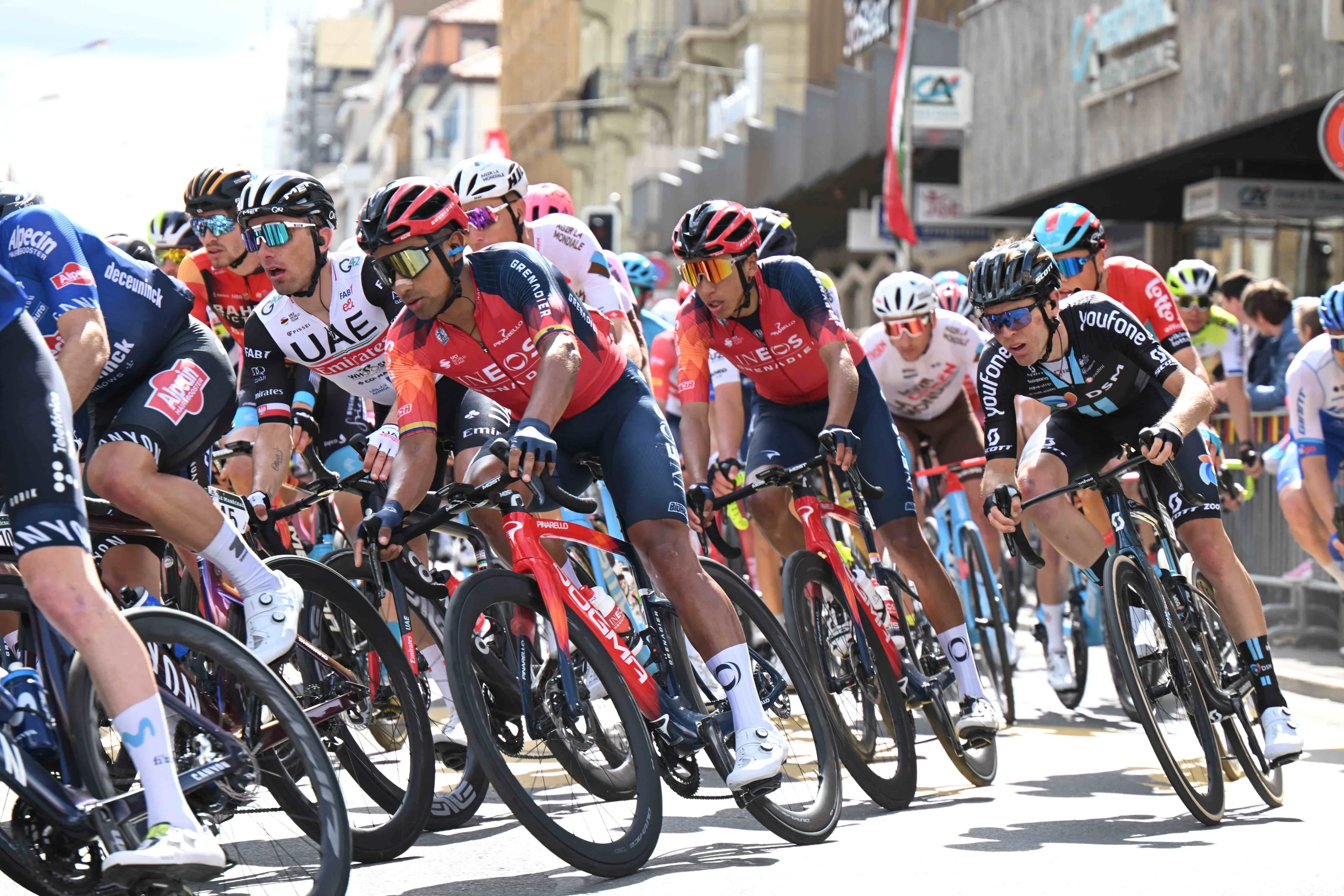 INEOS Grenadiers-man Jhonatan Narváez pakt slotrit en eindklassement in Ronde van Oostenrijk