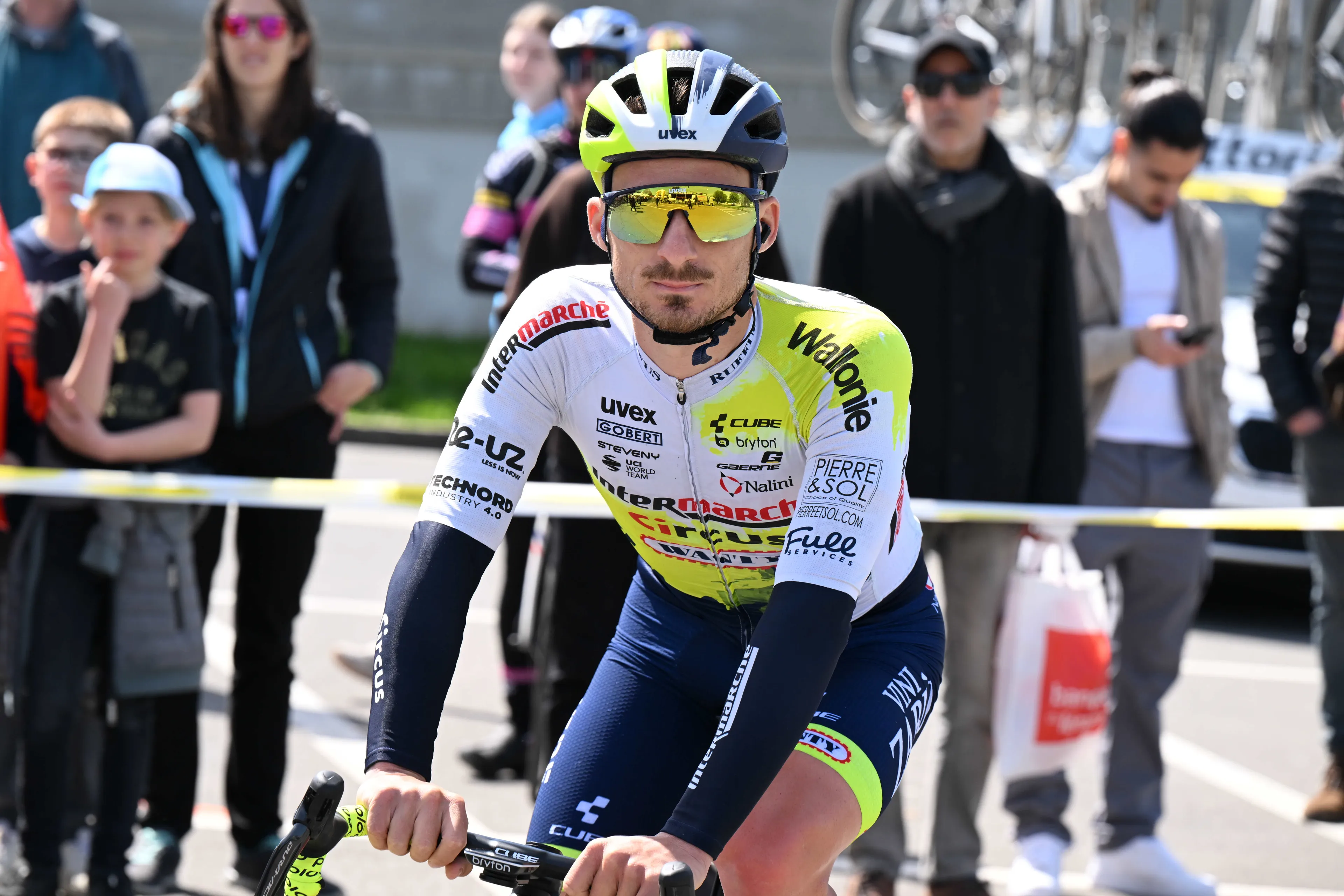 Deelnemers Giro d'Italia 2023 | Bonifazio en Covilli vallen uit, 126 renners beginnen aan loodzwaar drieluik