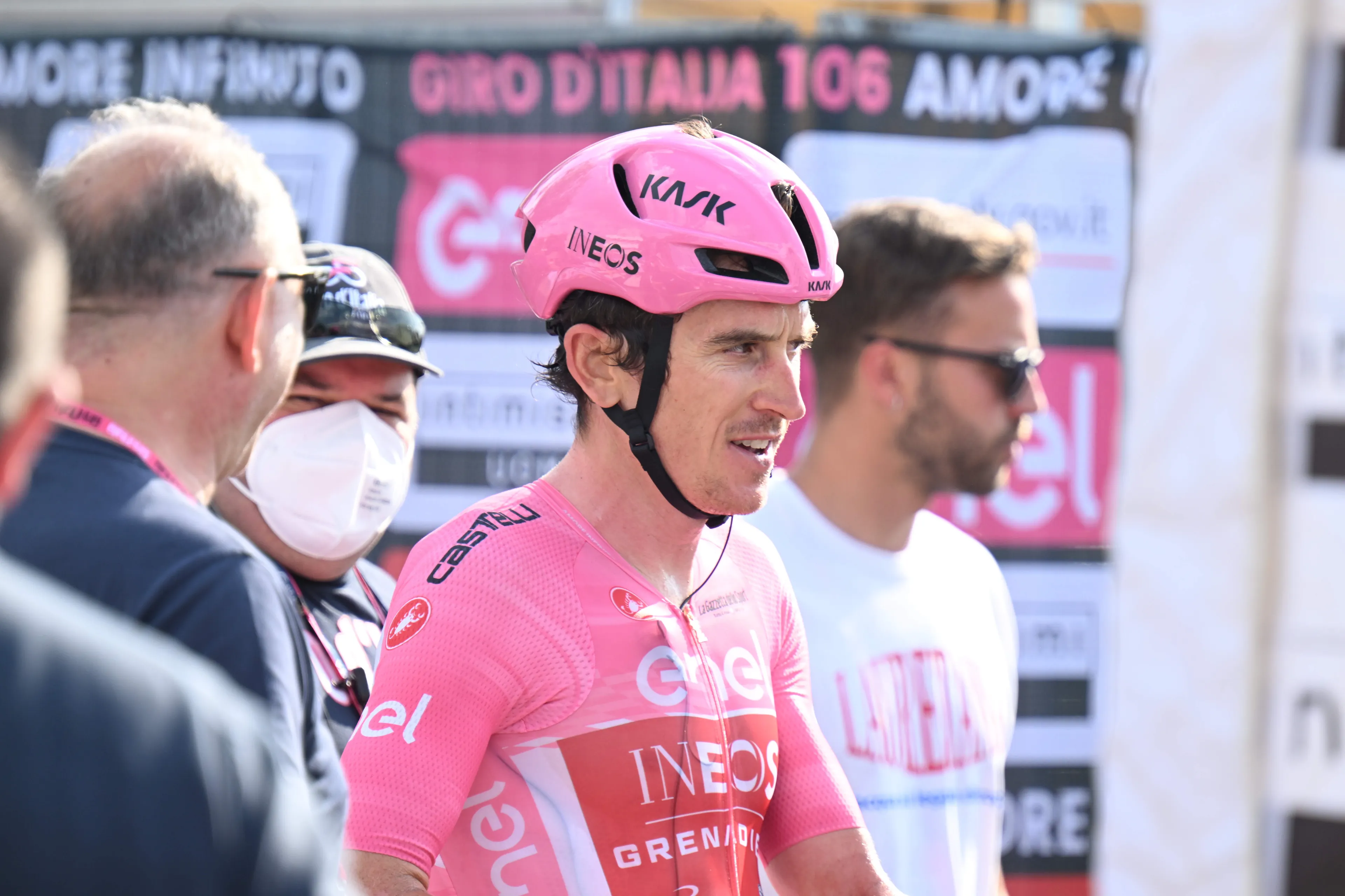 LIVE etappe 18 Giro d'Italia 2023 | Rit naar Val di Zoldo luidt loodzwaar slot Giro in, spektakel lijkt gegarandeerd