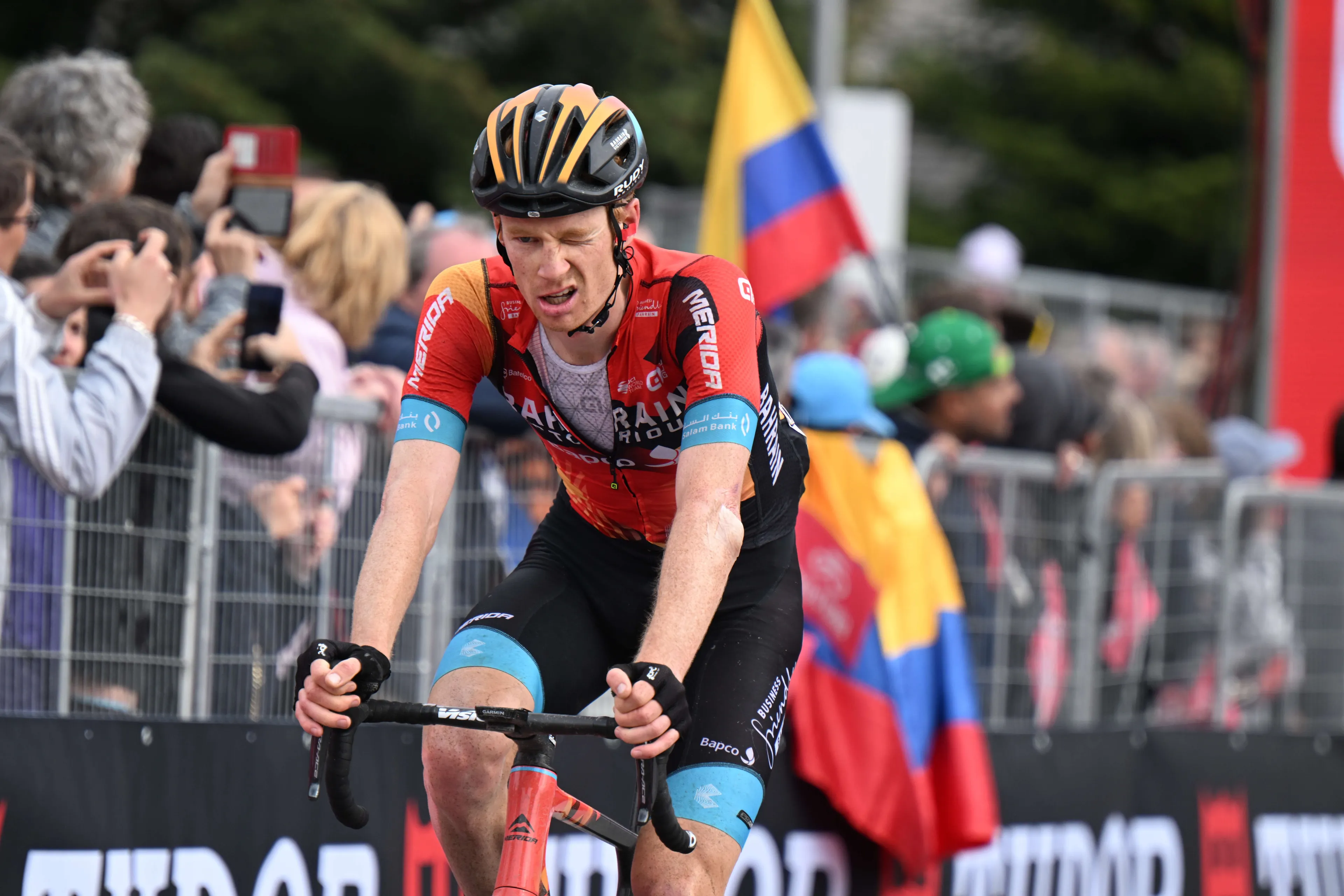 Gebutste Jack Haig krijgt dreun in klassement: 'Er rust een vloek op mij'