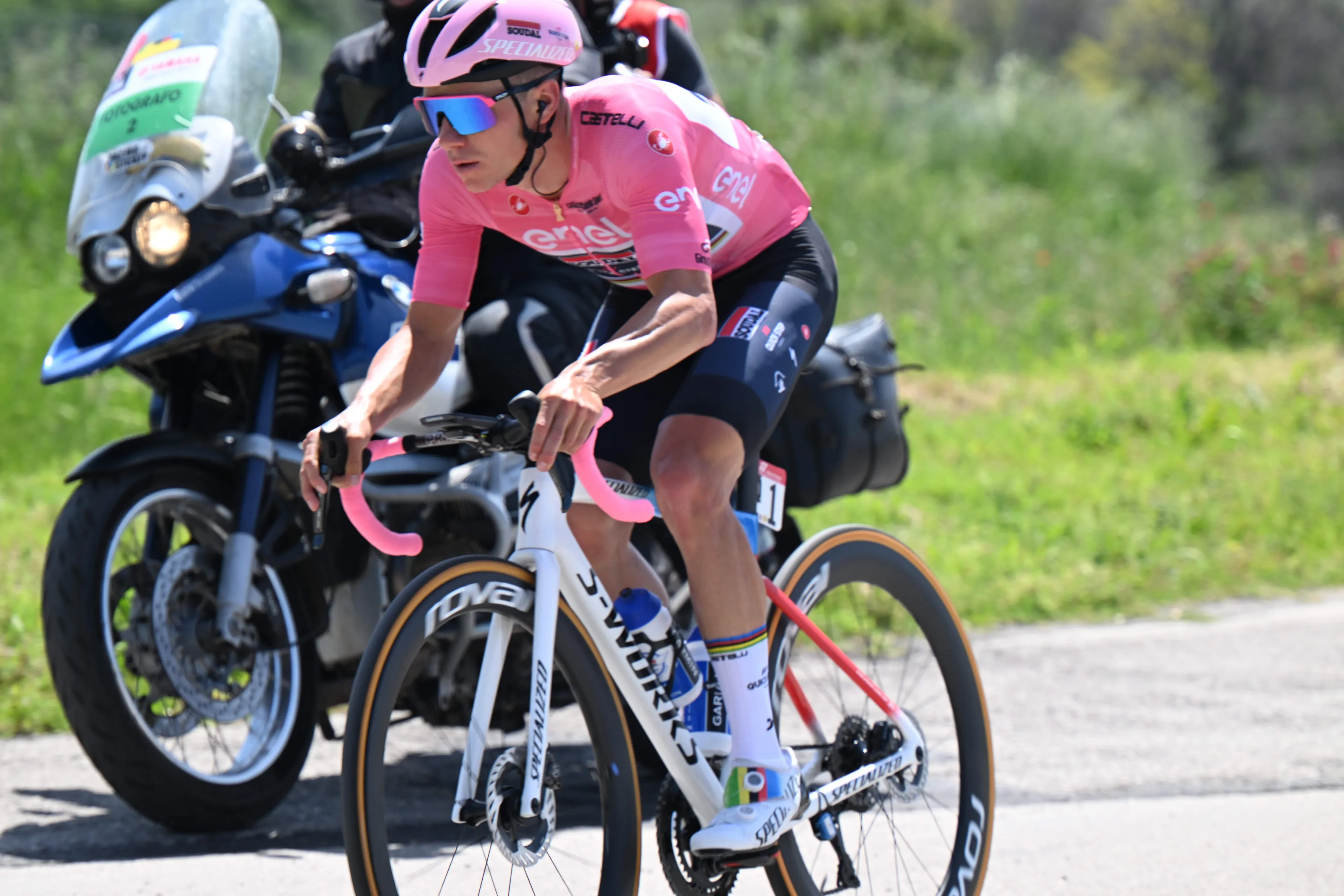Parcours en uitslagen Giro d'Italia 2023 | Draagt Remco na de tijdrit weer de roze leiderstrui?