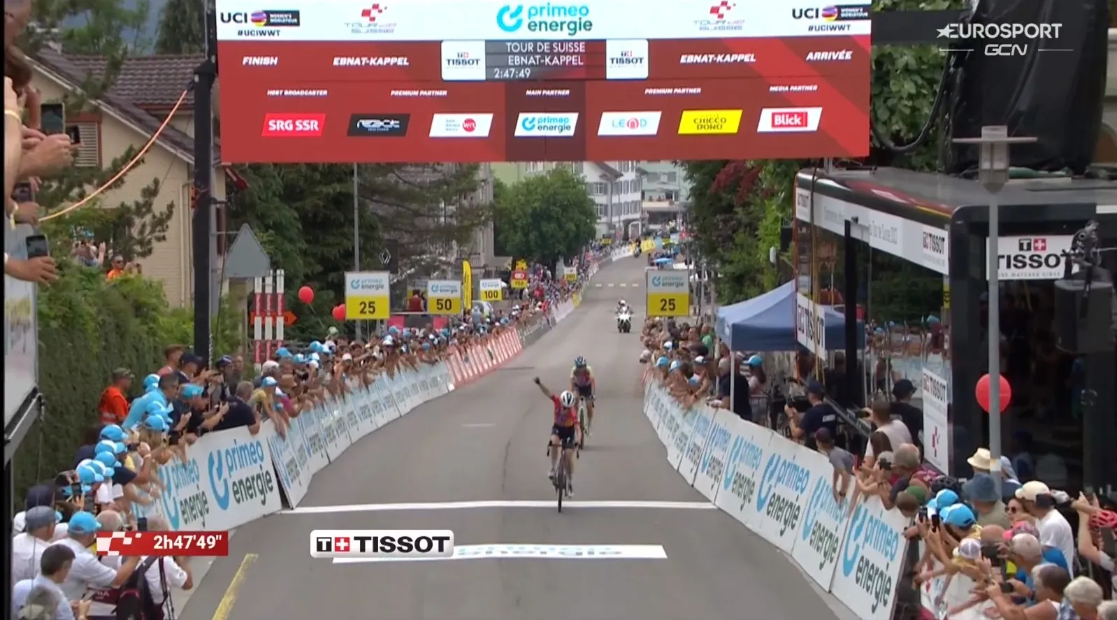 SD Worx pakt winnende lijn weer op! Slotrit Zwitserland voor Fisher-Black, eindzege naar Reusser