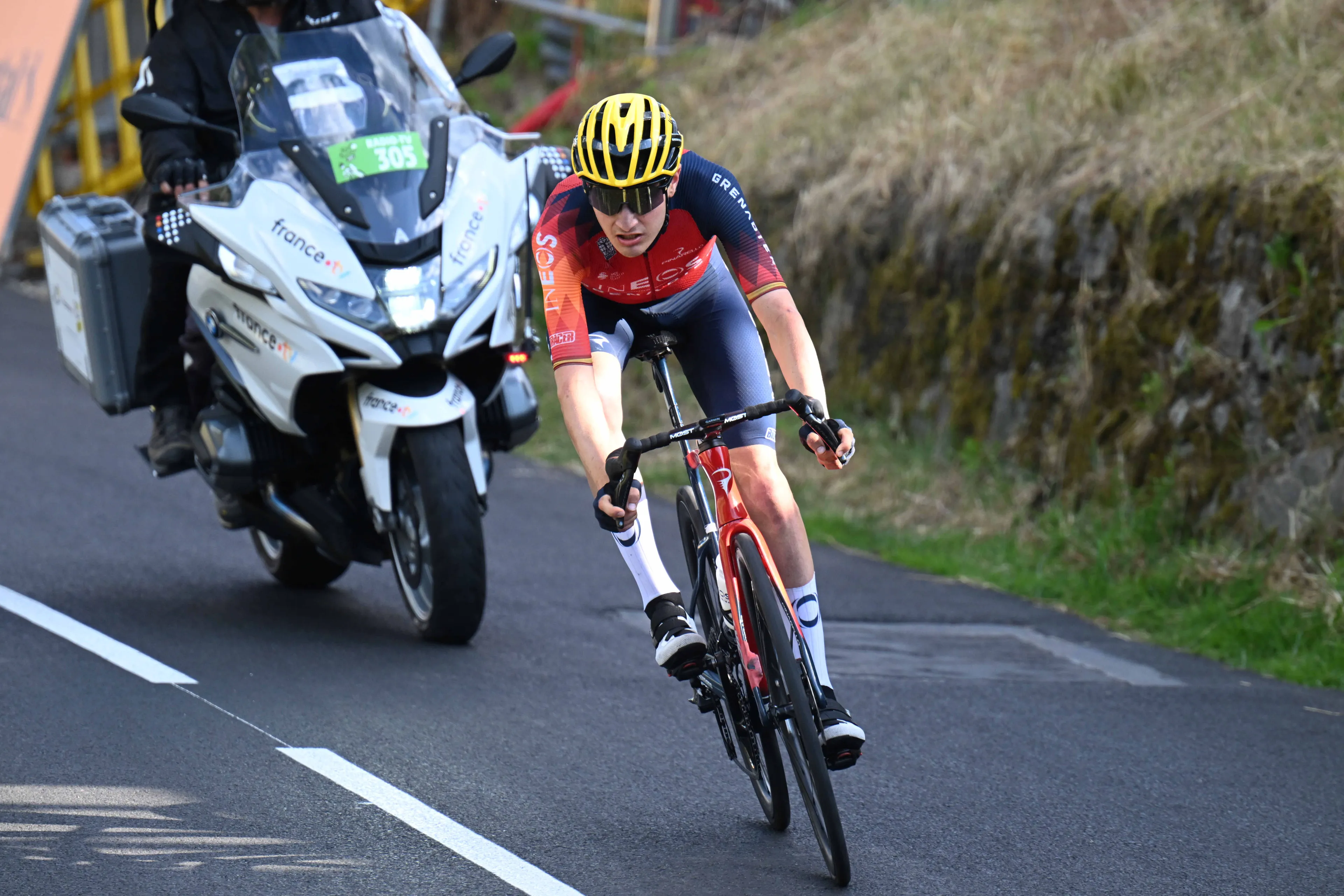 'INEOS houdt Rodriguez toch binnenboord, Movistar gecompenseerd, Evenepoel-interesse voorbij'