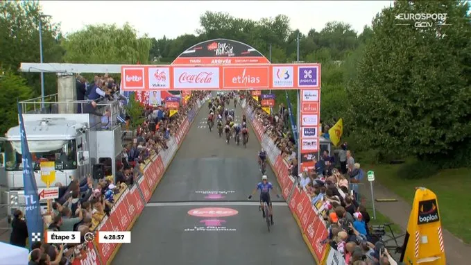 In de voetsporen van Philipsen: Kielich sprint overtuigend naar ritzege in Ronde van Wallonië, De Lie derde