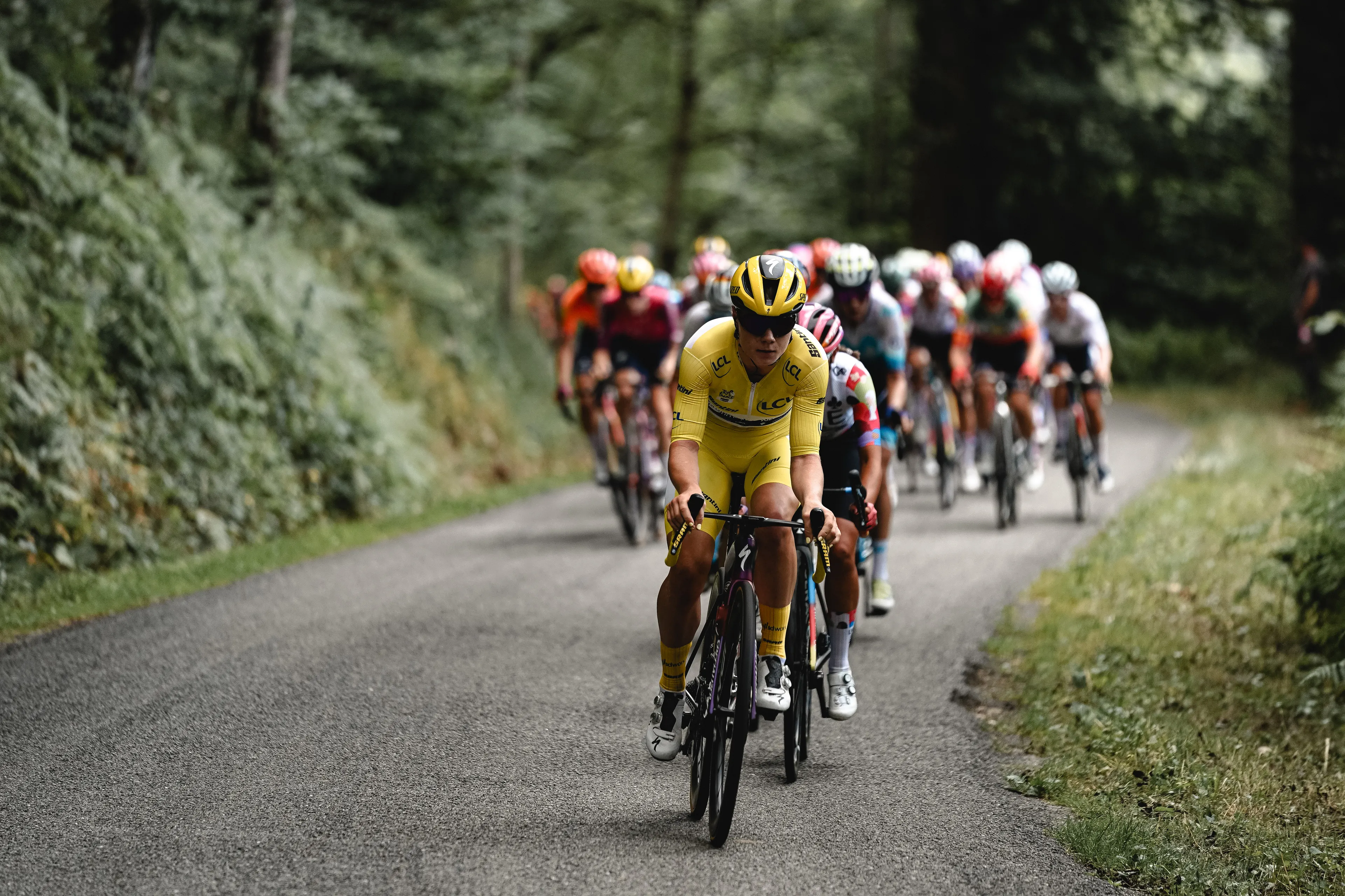 Klassementen Tour de France Femmes 2023 | Kopecky in het geel richting Aspin en Tourmalet