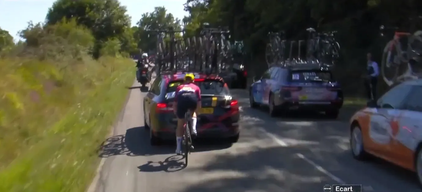 Zonneveld ziet SD Worx 'er een potje van maken': Volledig onnodig 20 seconden door de plee gespoeld'