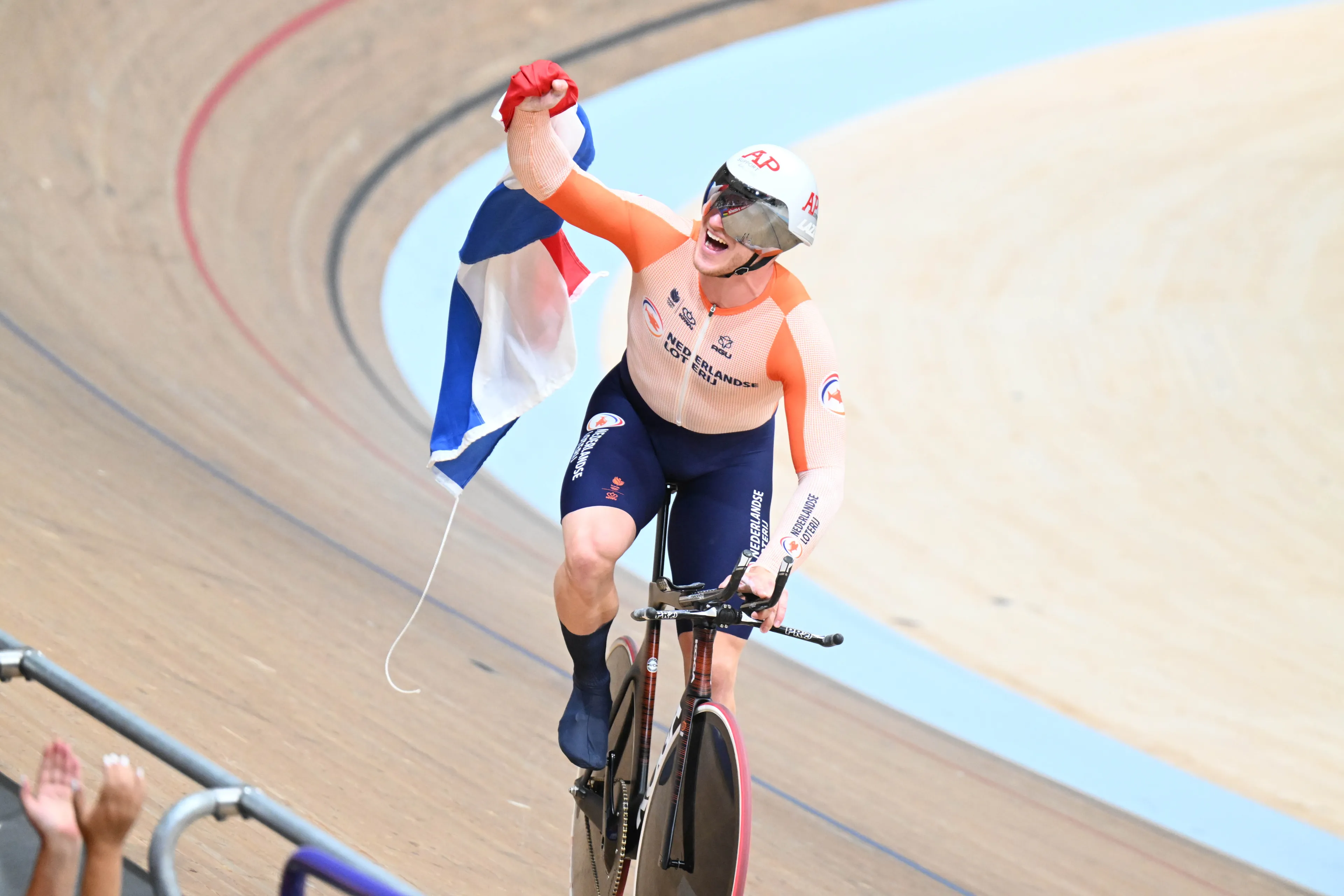 Programma en uitslagen WK wielrennen 2023 | Baanwielrennen zit erop, nog vele weg- en mountainbikeraces te gaan!