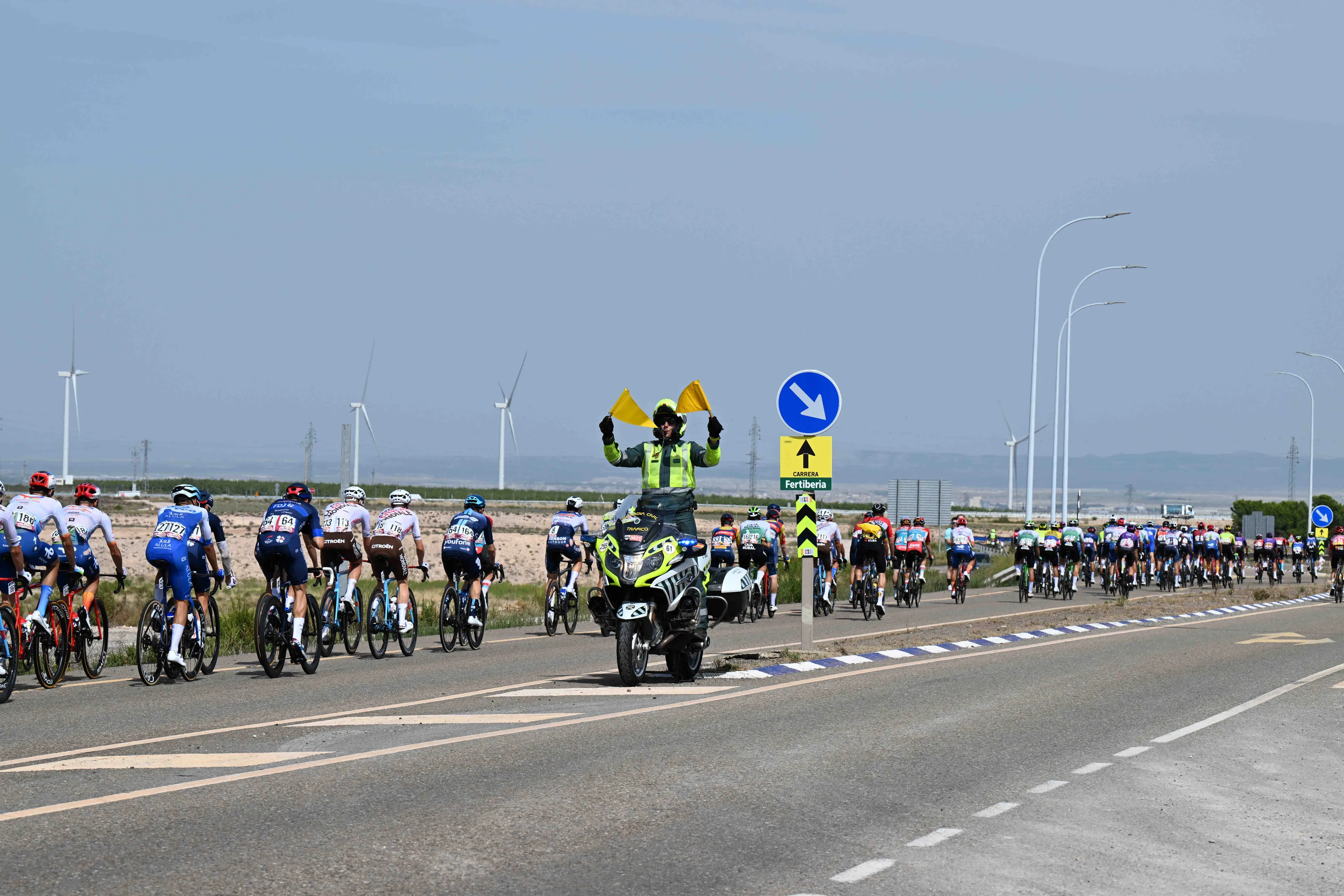 Boetes en tijdstraffen Vuelta a España 2023 | Opvallend weinig straffen en boetes in drie weken koers