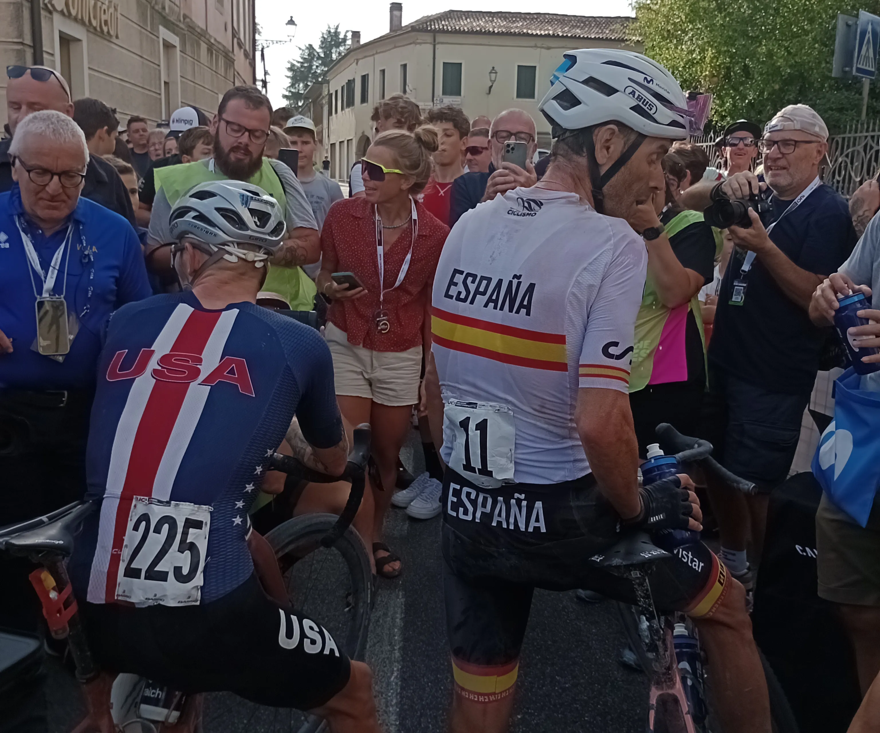 Unbound-koning Swenson verloor op WK gravel sprint om plek vier tegen Valverde: 'Ik pakte hem terug in een afdaling'