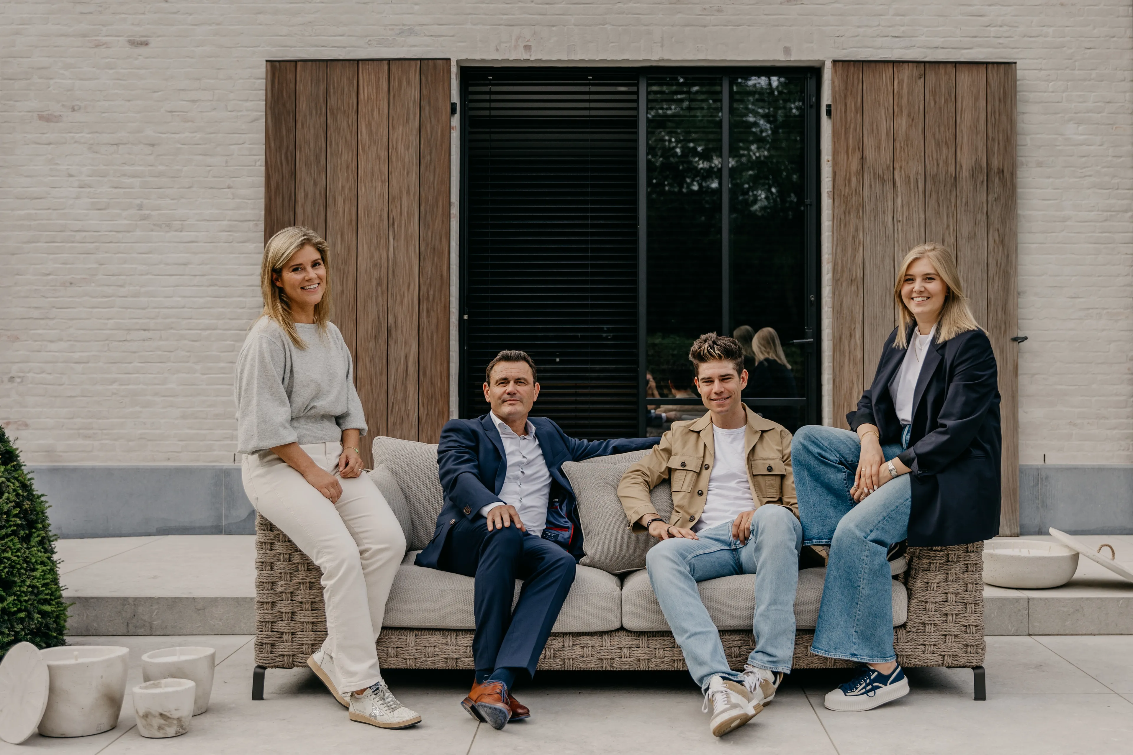 Ondertussen in het peloton | Kuss groots onthaald in Amerika, Van Aert investeert in 'liefde voor kaarsen'