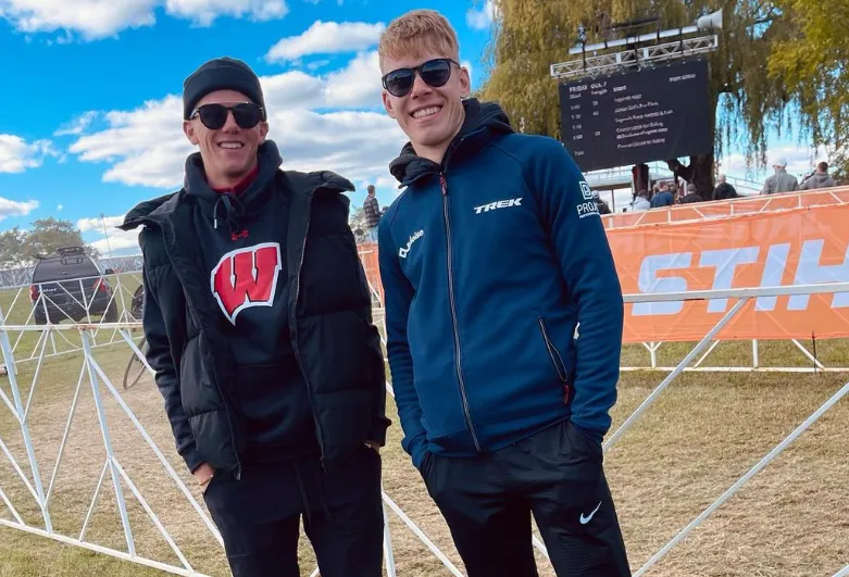 Ronhaar ziet zichzelf en Nys strijden tegen Iserbyt en co: 'Hier maakten we voor het seizoen grappen over'