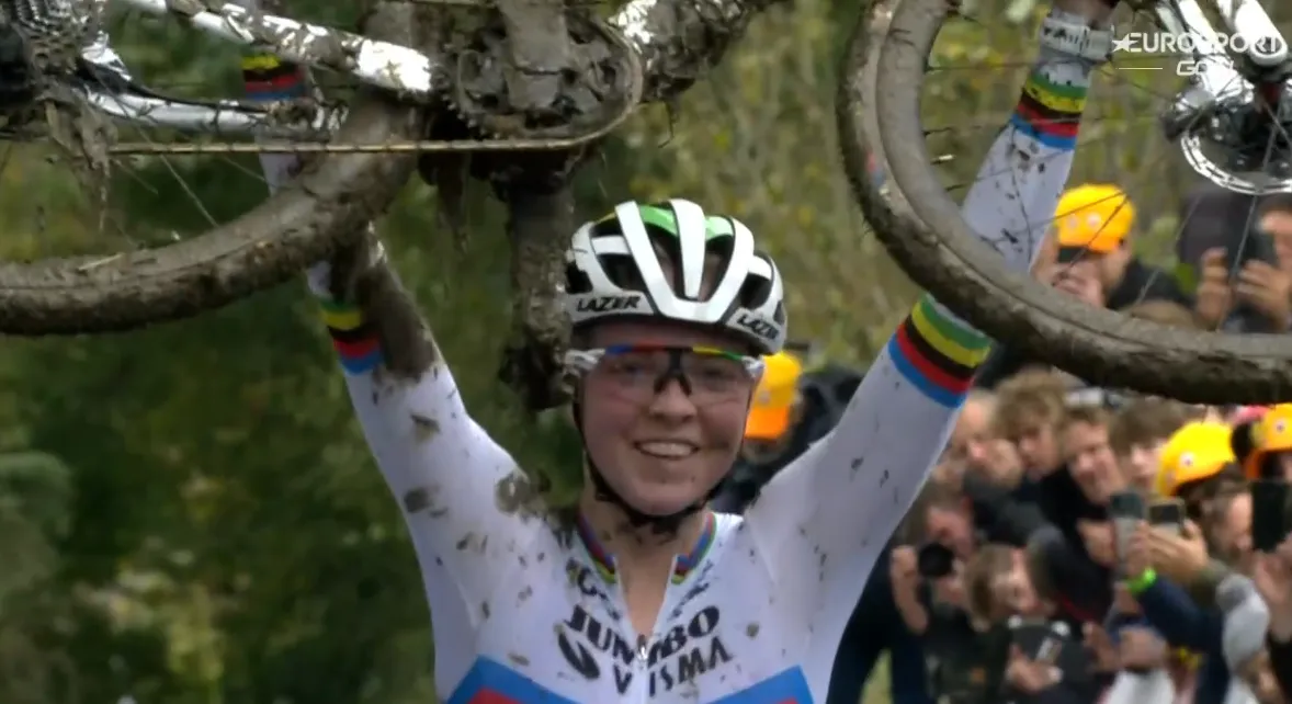 Honderd procent score voor Van Empel in de blupsie! Koppenbergcross is 6/6 voor EK-favoriete