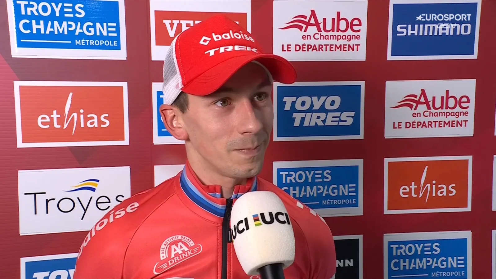 Van der Haar ontgoocheld na nederlaag tegen Iserbyt: 'De terechte winnaar, maar het doet pijn'