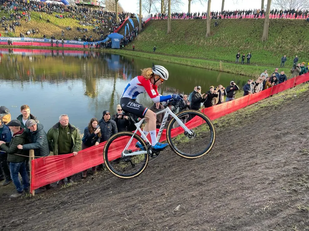 Pieterse kent geweldige kerstperiode en kraakt 'Van Empel'-code nog maar eens: 'Ben nooit weggeweest'