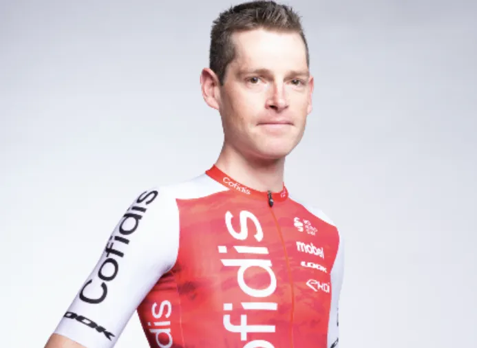 Ben Hermans ziet coureurs veranderen in 'opgejaagd wild': 'Op leven en dood naar een bocht, zotter en zotter'