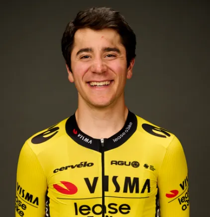 Uijtdebroeks kreeg al tijdrittips van Vingegaard: 'Neem ook een voorbeeld aan Kuss tegen de klok'