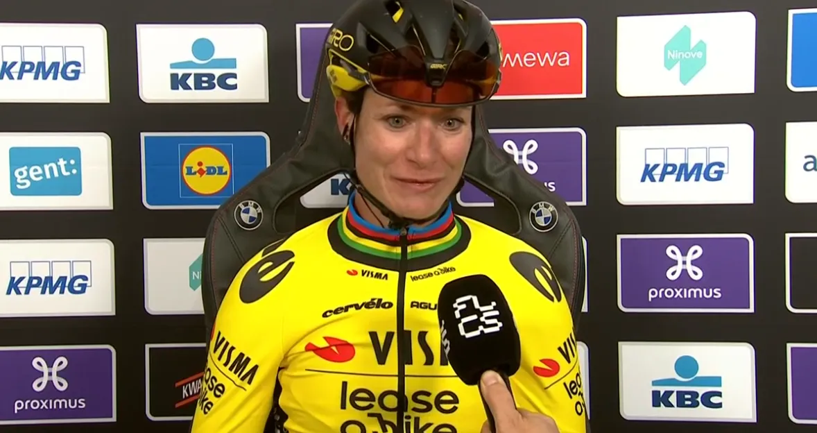 Vos ecstatic after victory on debut in Omloop Het Nieuwsblad: "Hadn't dared to dream of this beforehand"
