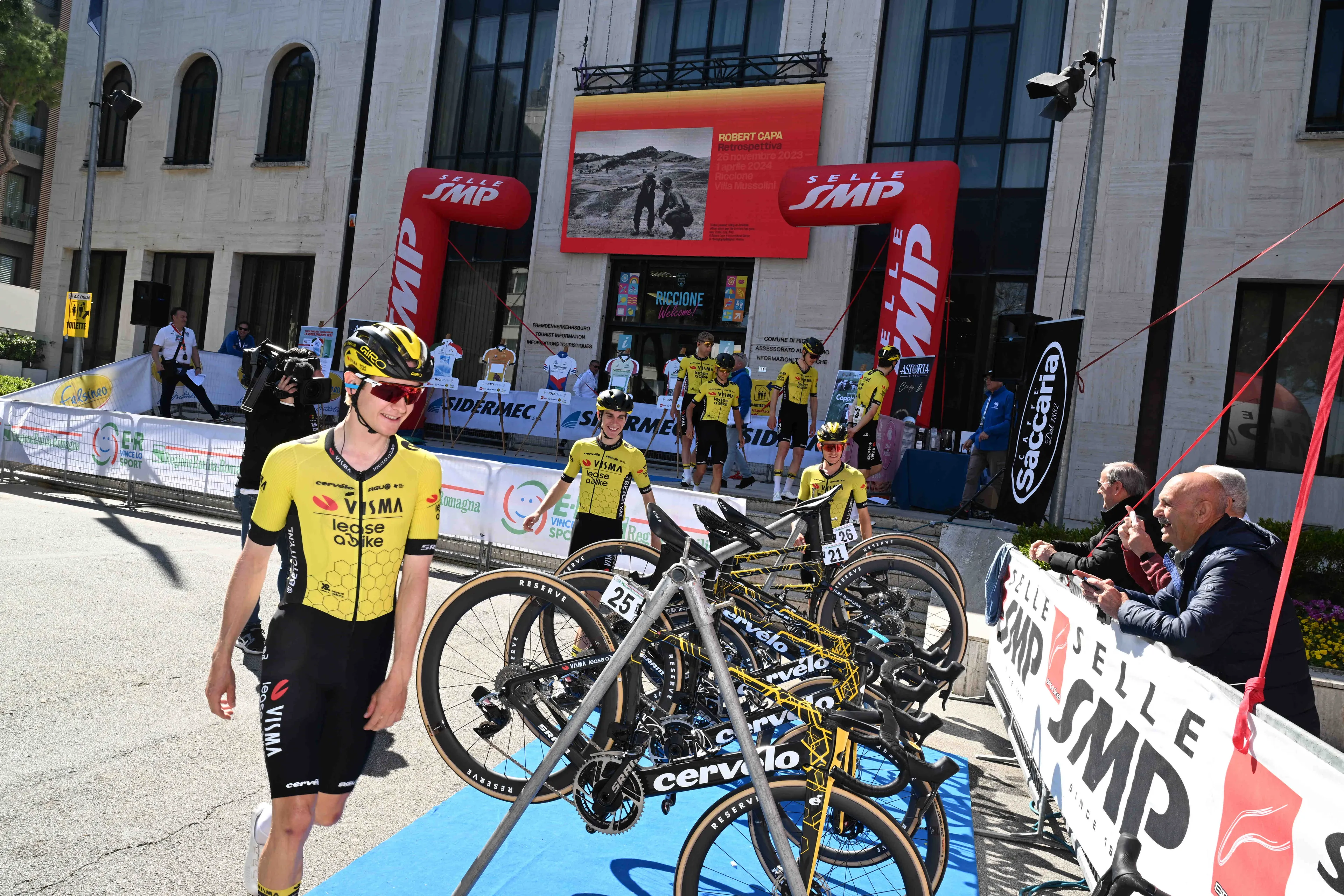 Parcours en uitslagen Wielerweek van Coppi en Bartali 2024 | Bouwman neemt leiderspositie van Ulissi over na ritwinst