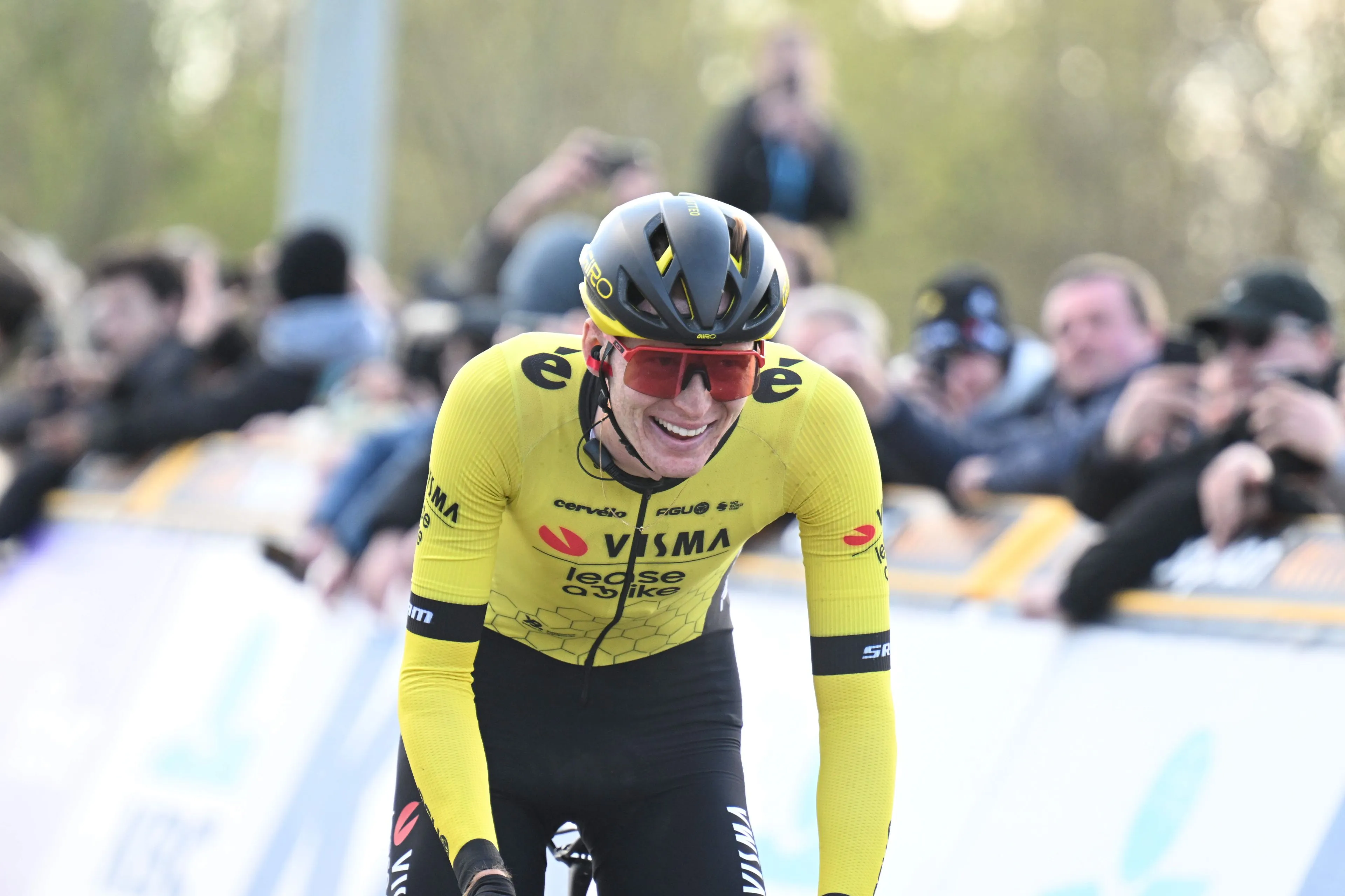 Jorgenson dient critici Van Aert van repliek: 'Begrip voor feit dat ze Belgen willen zien triomferen, maar renners zijn ook mensen'