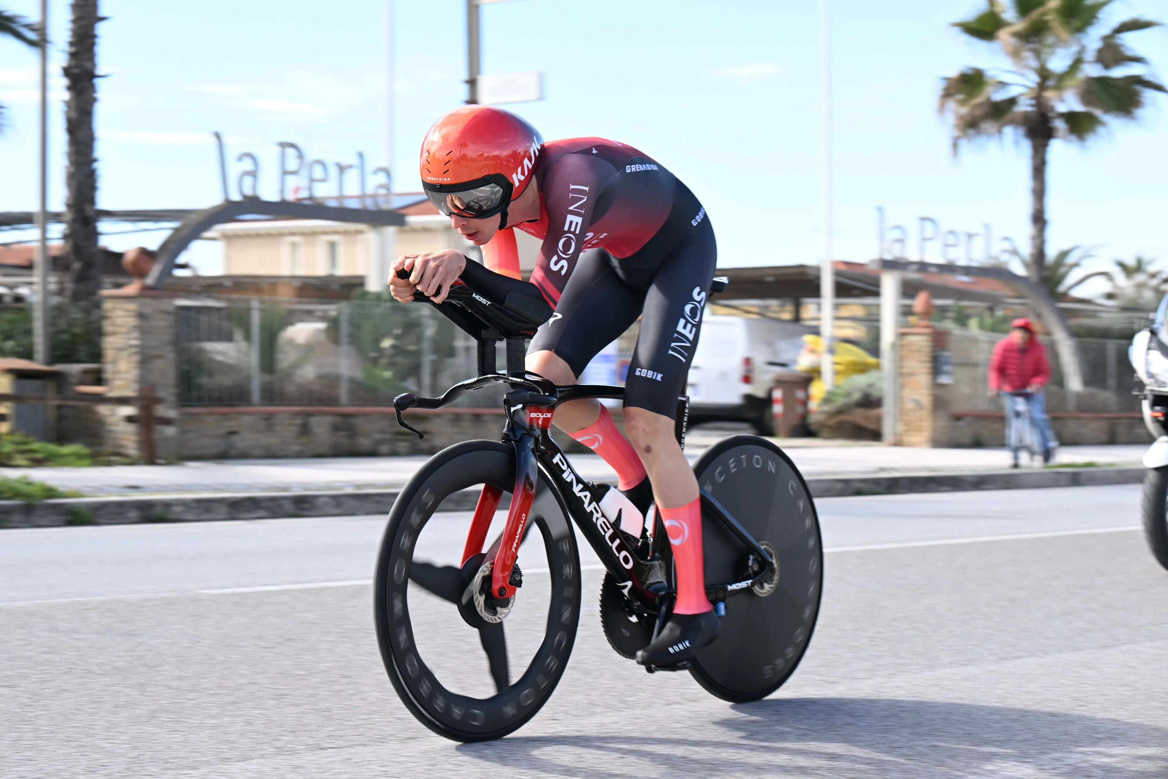 Klassementen Giro d'Italia 2024: Thomas passeert Martínez na tijdrit, Arensman stijgt met stip