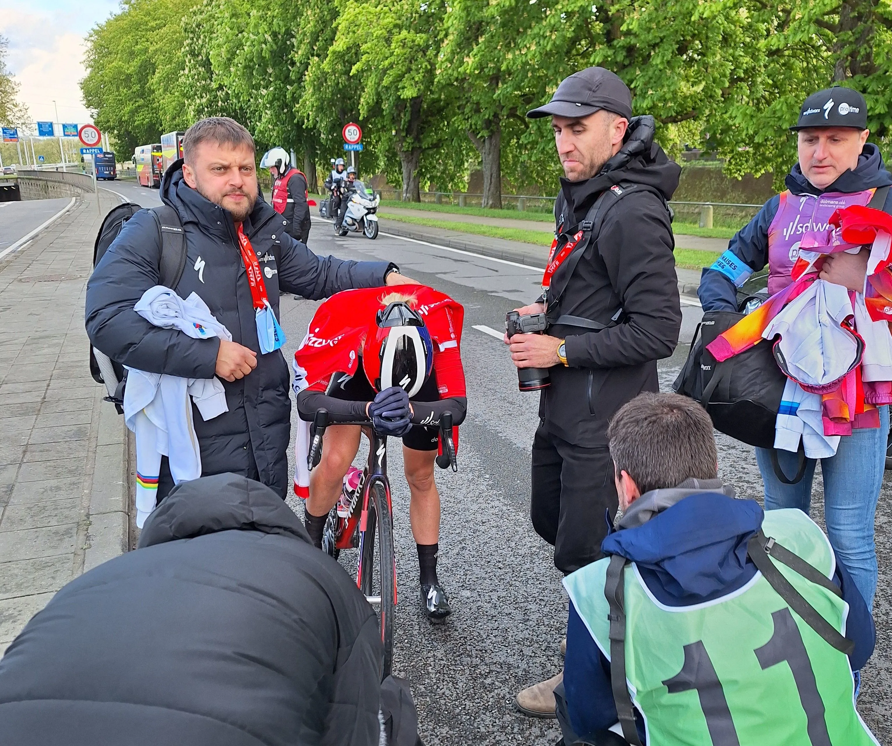 Woede, tranen, schuldgevoel en diepe teleurstelling bij Vollering: 'Stom, dom, ik ben heel boos op mezelf'