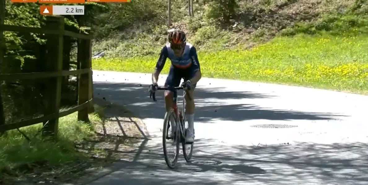De Marchi soleert vanuit kopgroep naar zege in Tour of the Alps, peloton had totaal geen zin om te achtervolgen