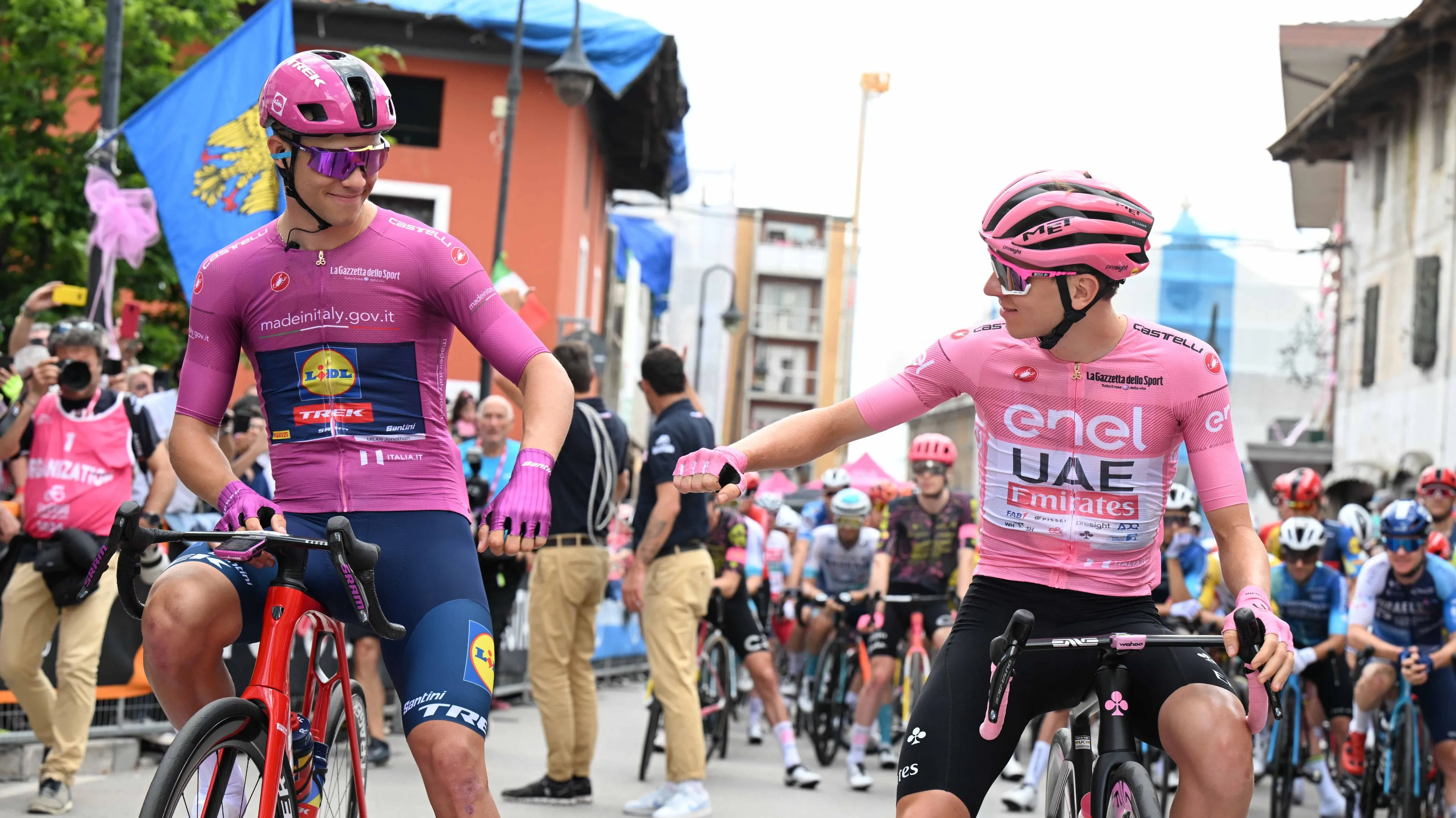 Eindklassementen Giro d'Italia 2024: roze, wit, blauw en wit: dit zijn de eindstanden!
