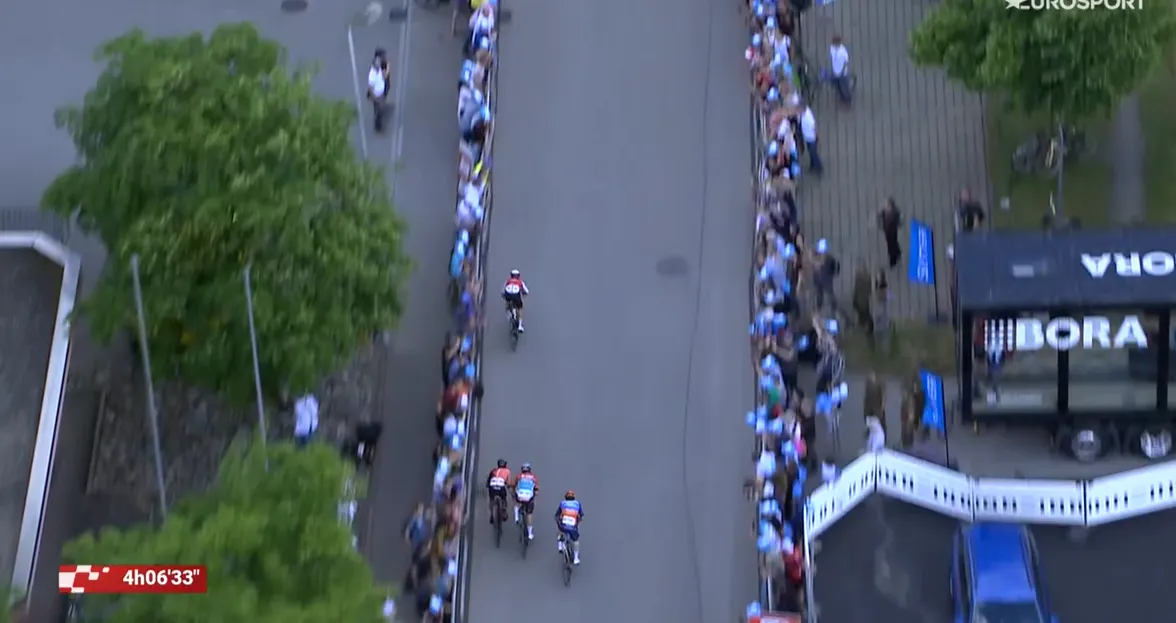 Gemiste kans voor De Lie! Lotto-Dstny-stier verschakelt zich en ziet Coquard naar ritzege in Zwitserland sprinten