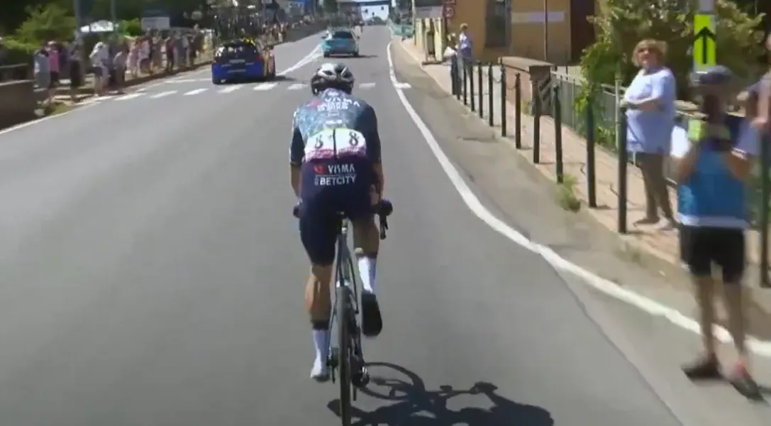 crash van aert